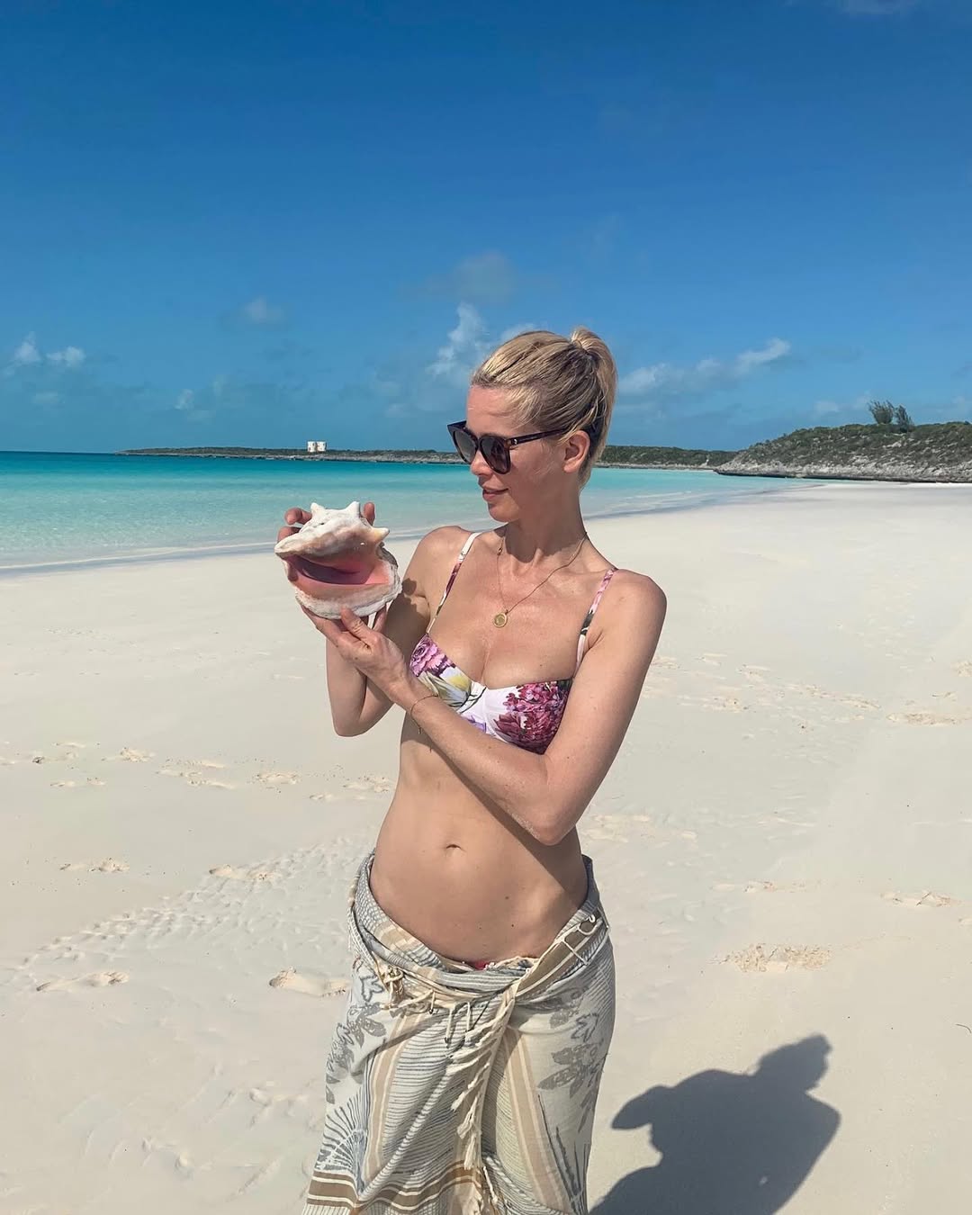 Claudia Schiffer from a post dated June 21, 2022. | Source: Instagram/claudiaschiffer