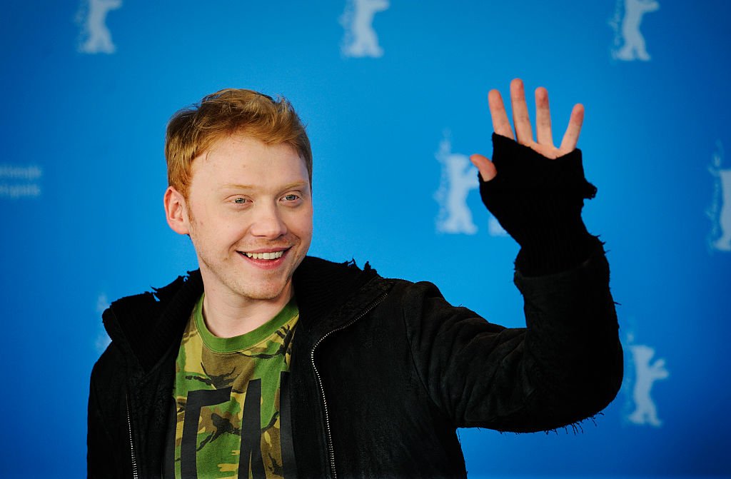 Rupert Grint à la séance de photos pour le film "The Neccessary Death of Charlie Countryman" à la Berlinale. | Photo : Getty Images Rupert Grint à la séance de photos pour le film "The Neccessary Death of Charlie Countryman" à la Berlinale. | Photo : Getty Images