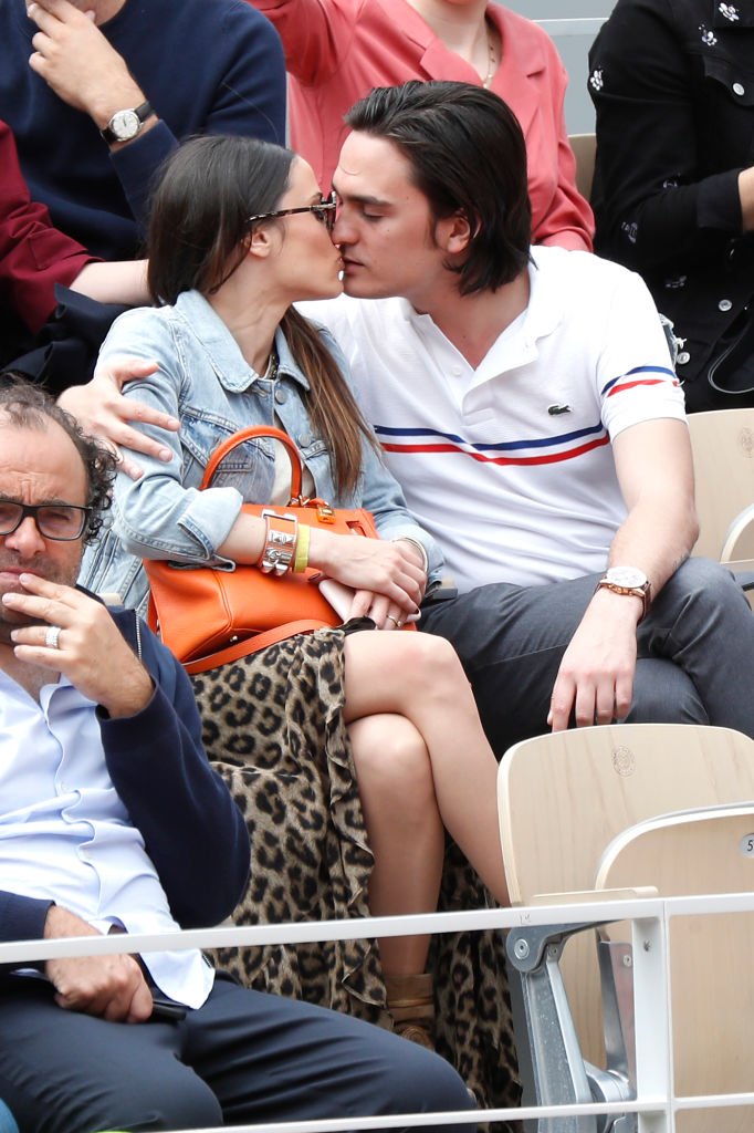 Capucine Anav and Alain-Fabien Delon participate in the 2019 French Open Tennis - Day 5 at Roland Garros on May 30, 2019 in Paris, France.  |  Photo: Getty Images