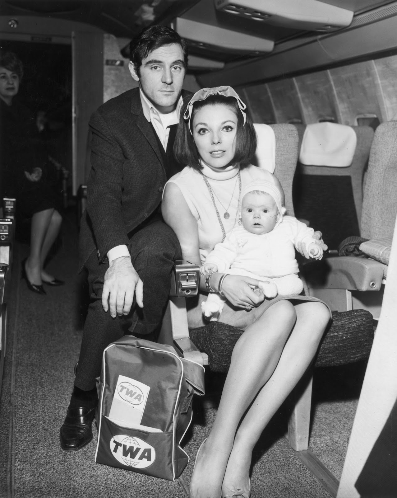 In 1964, Joan Collins and Anthony Newley were photographed with their daughter. Despite their glamorous appearances, Collins later revealed their marriage struggled due to Newley's infidelity. | Source: Getty Images