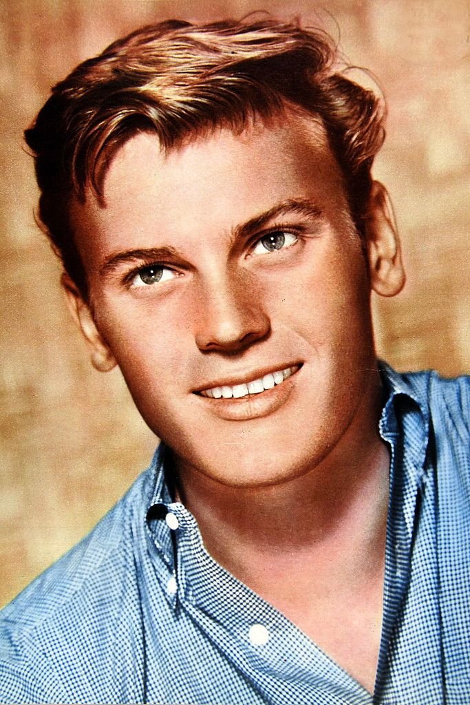 A portrait of Tab Hunter on January 1, 1950. | Photo: Getty Images