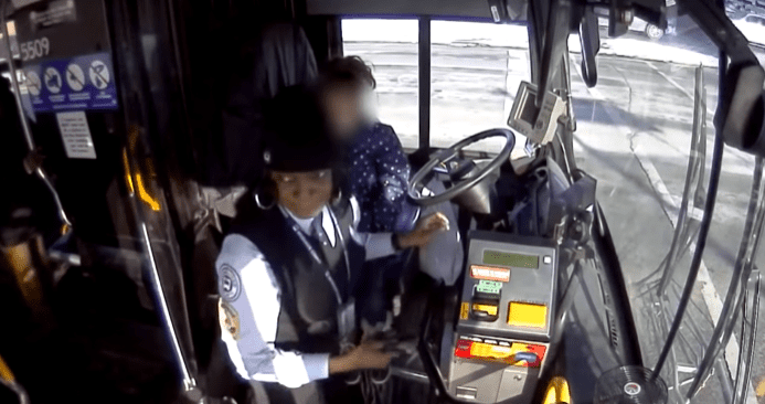 Bus driver Michelle Mixon's reaction after learning the girl's mom had a seizure | Source: YouTube.com/Inside Edition
