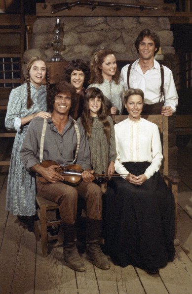Cast members of the 1974 television series "Little House on the Prairie." | Photo: Getty Images