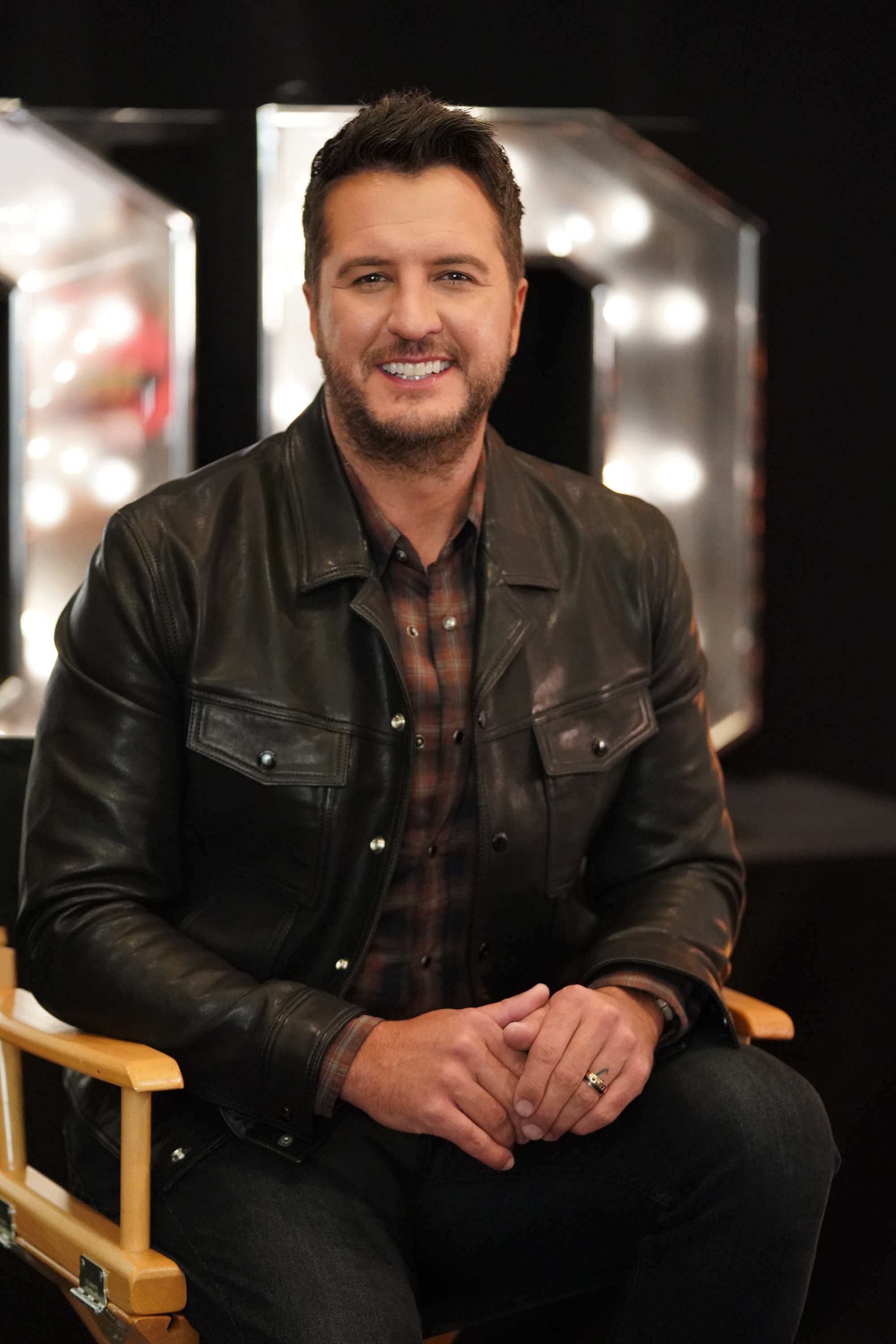 Country singer Luke Bryan during Season 4 of ABC's singing competition "American Idol" ┃ Source: Getty Images