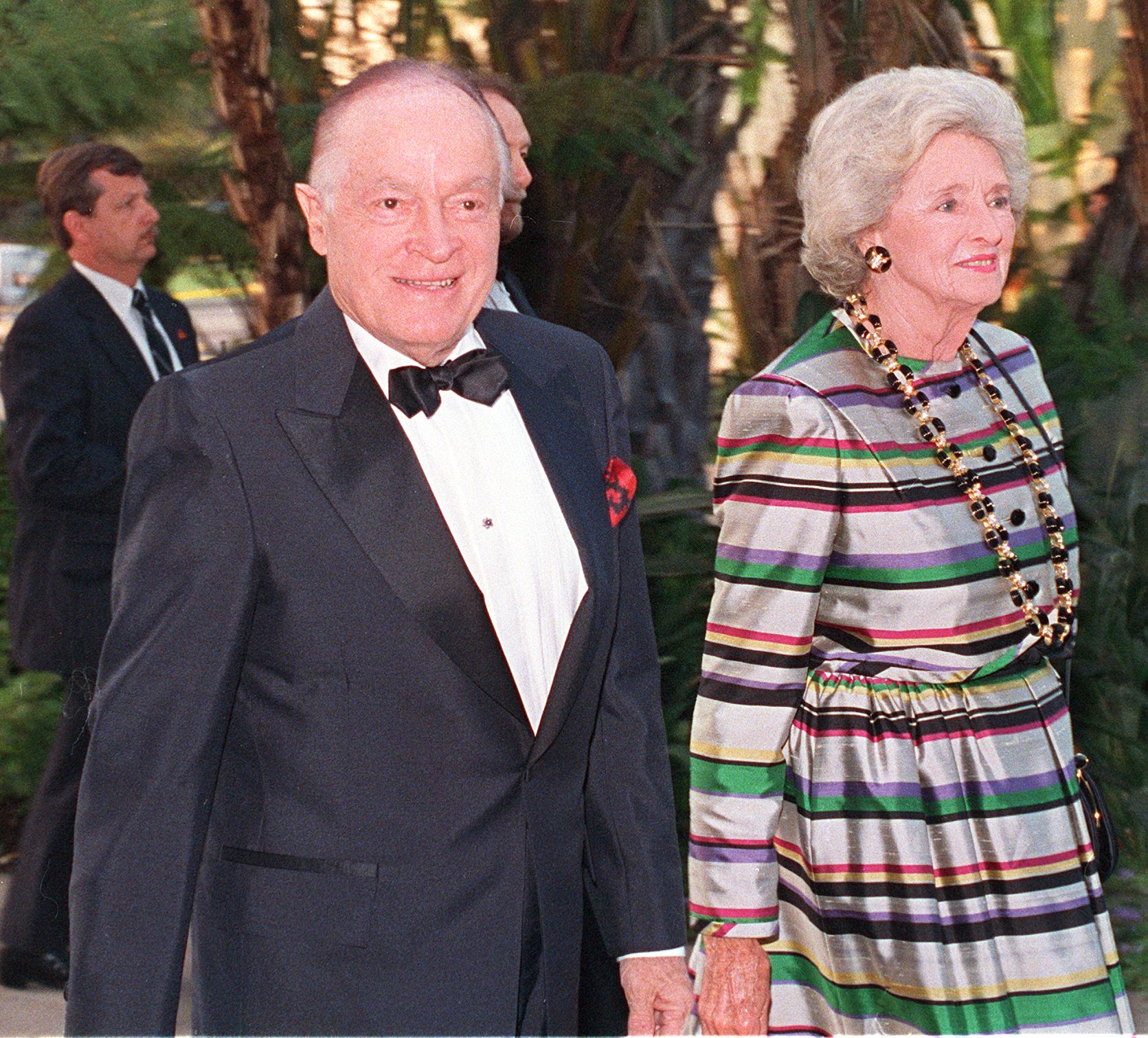Bob Hope and Dolores Hope at a party on May 17, 1989 | Source: Getty Images