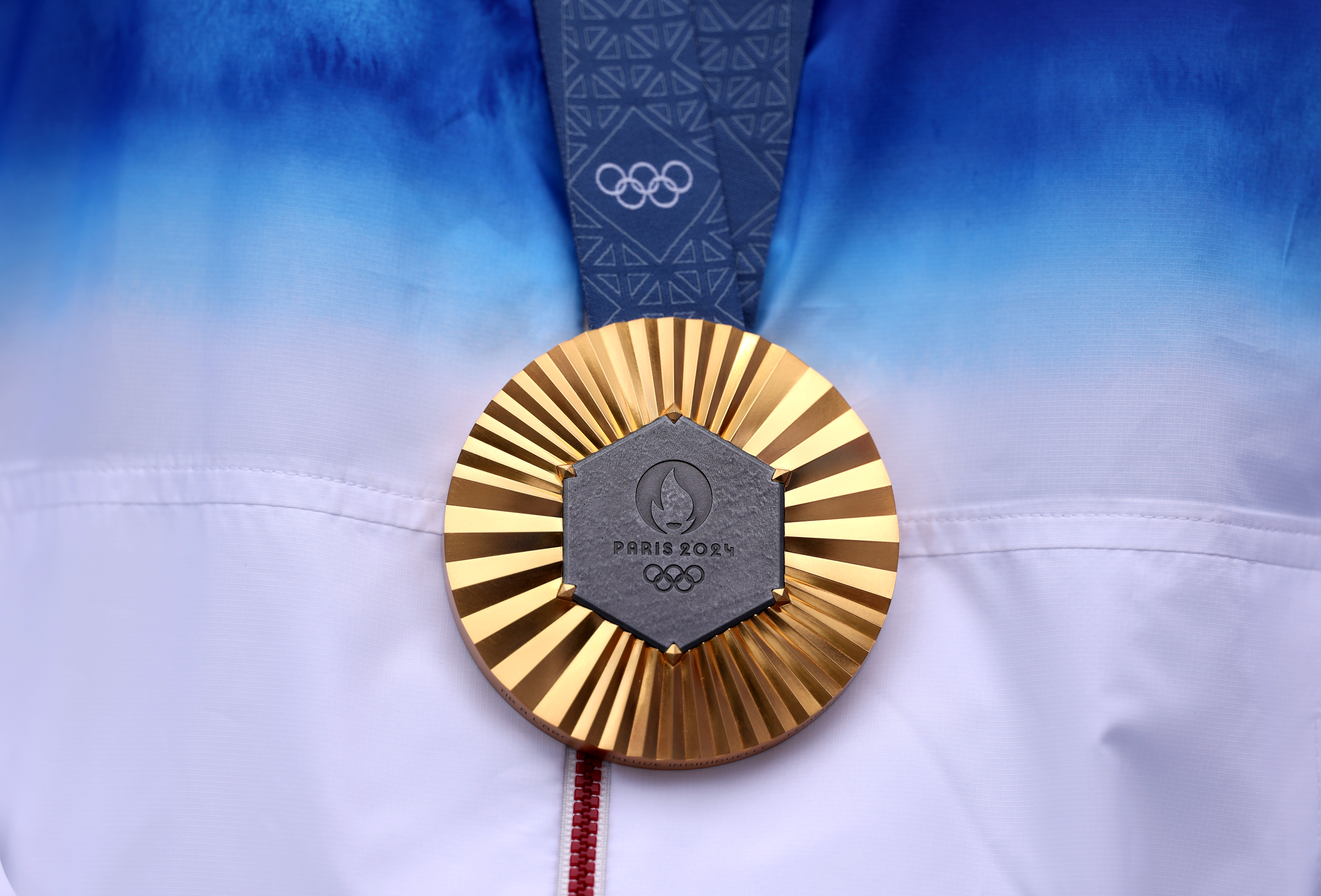 A close-up of an Olympic gold medal. | Source: Getty Images