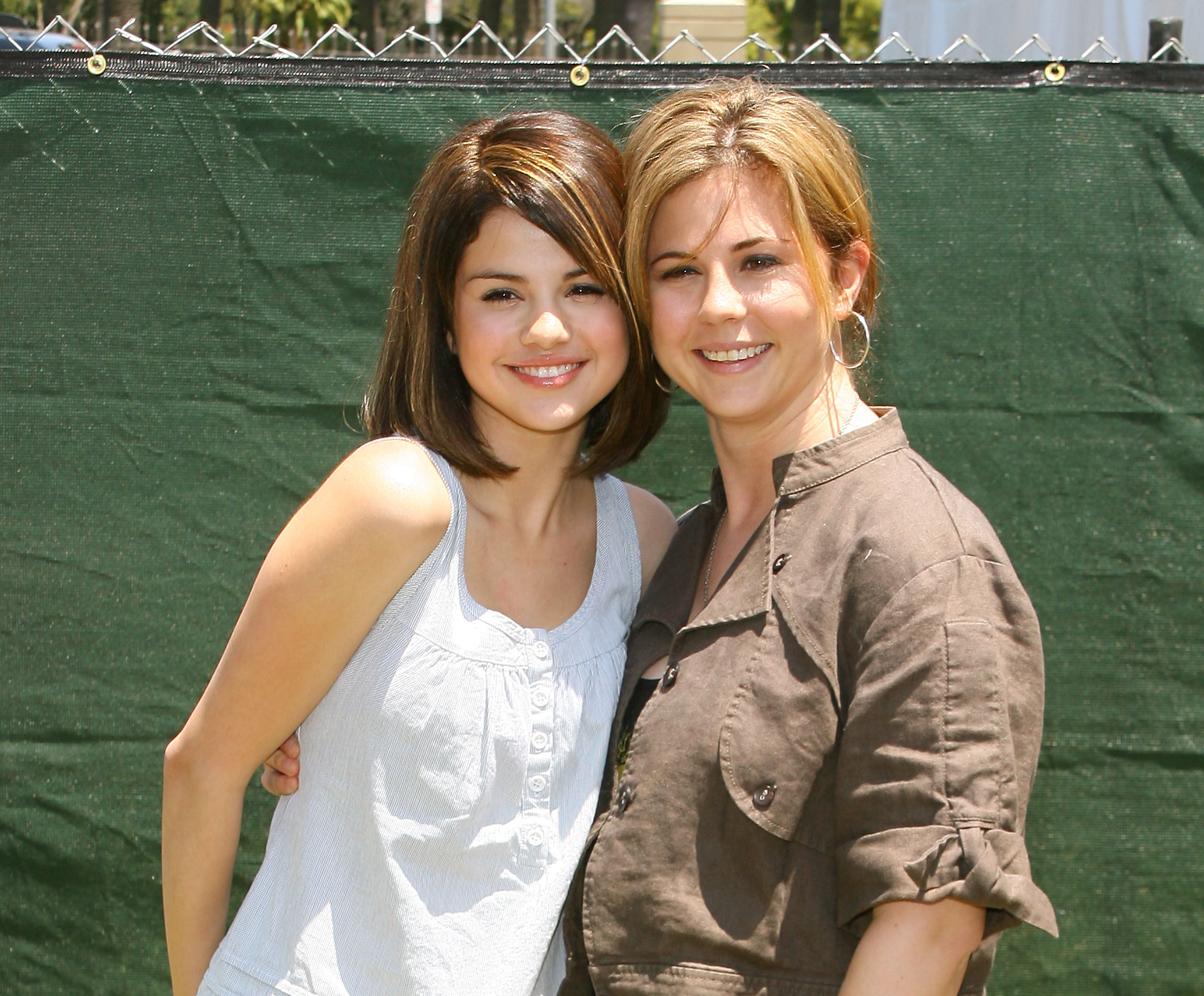 Selena Gomez loved everything about her mother's work. At this event, she and her mom Mandy Cornett arrived at the 20th Annual "A Time for Heroes" Celebrity Carnival held at the Wadsworth Theater on June 7, 2009, in Los Angeles, California. | Source: Getty Images