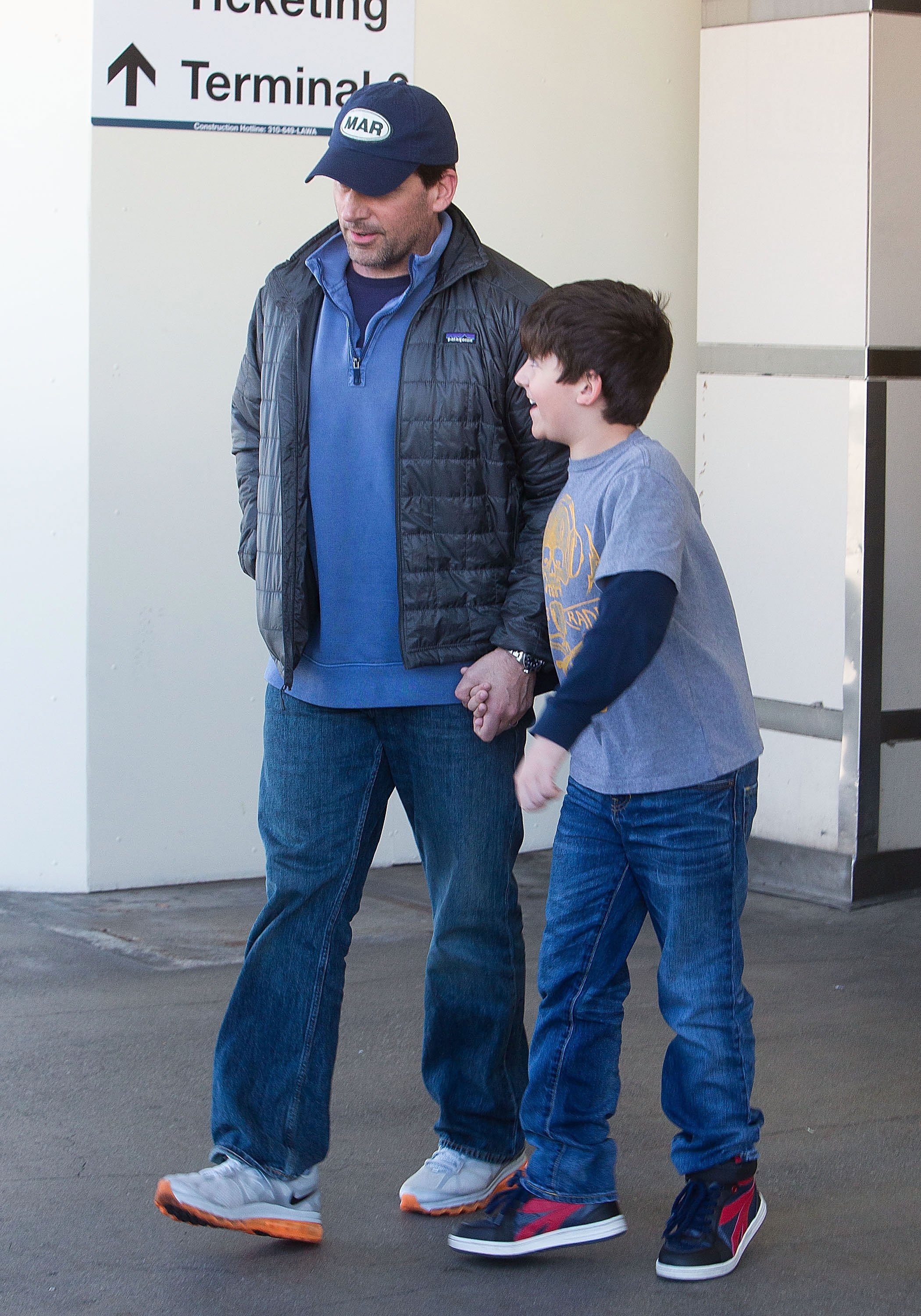 Steve Carell with his son John Carell on March 29, 2013 in Los Angeles | Source: Getty Images