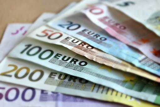 Des billets de 5, 10, 20, 50, 100, 200 et 500 euros. | Pixabay Des billets de 5, 10, 20, 50, 100, 200 et 500 euros. | Pixabay