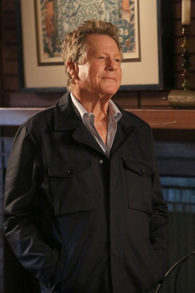 Ryan O'Neal as a guest star in the "The Brain in the Bot" episode of BONES in 2016. | Photo: Getty Images