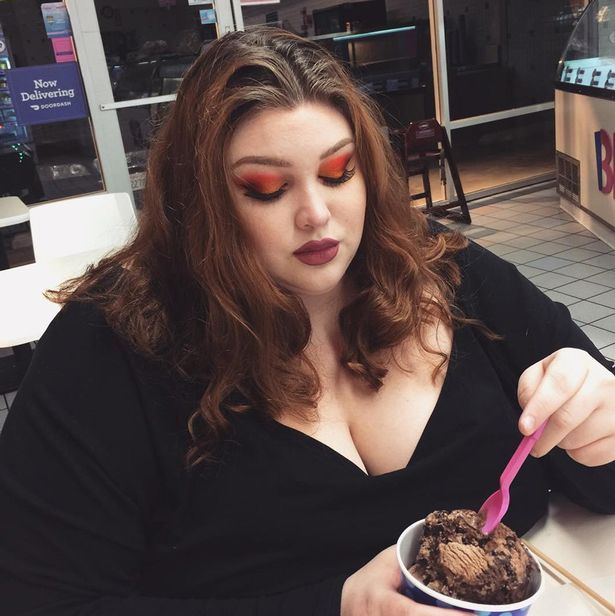 Amanda Fey eating ice-cream | Source: PA Real Life