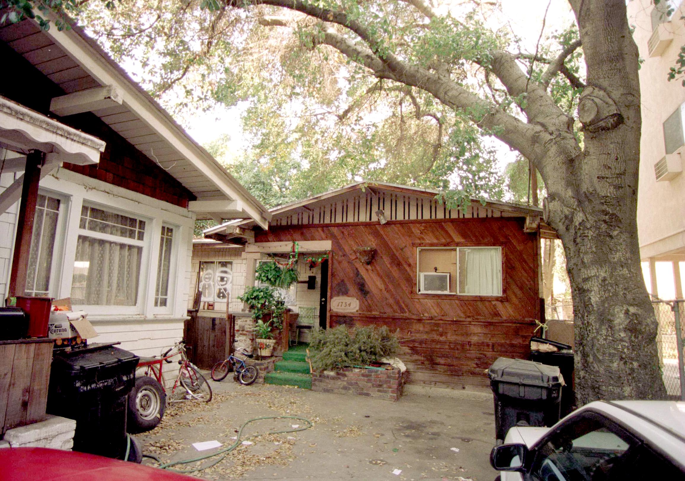 The young boy's childhood home as seen on January 8, 1998 | Source: Getty Images