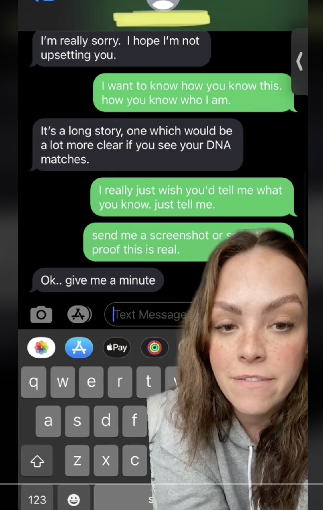 TikToker Lane Fontana shares screenshots of the messages she received, prompting her to take the DNA test | Source: tiktok.com/@laneiscool14