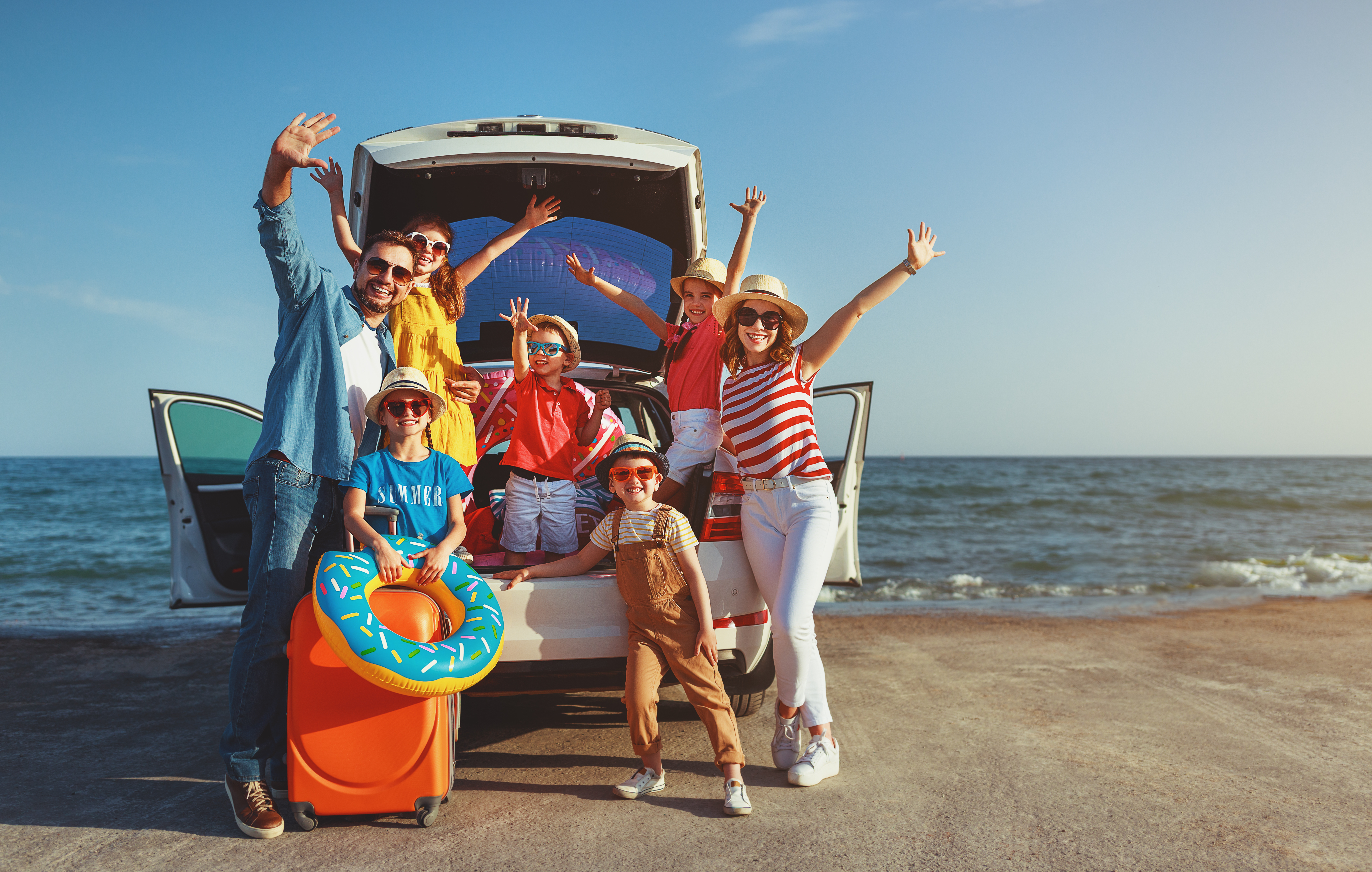 A family on vacation | Source: Shutterstock