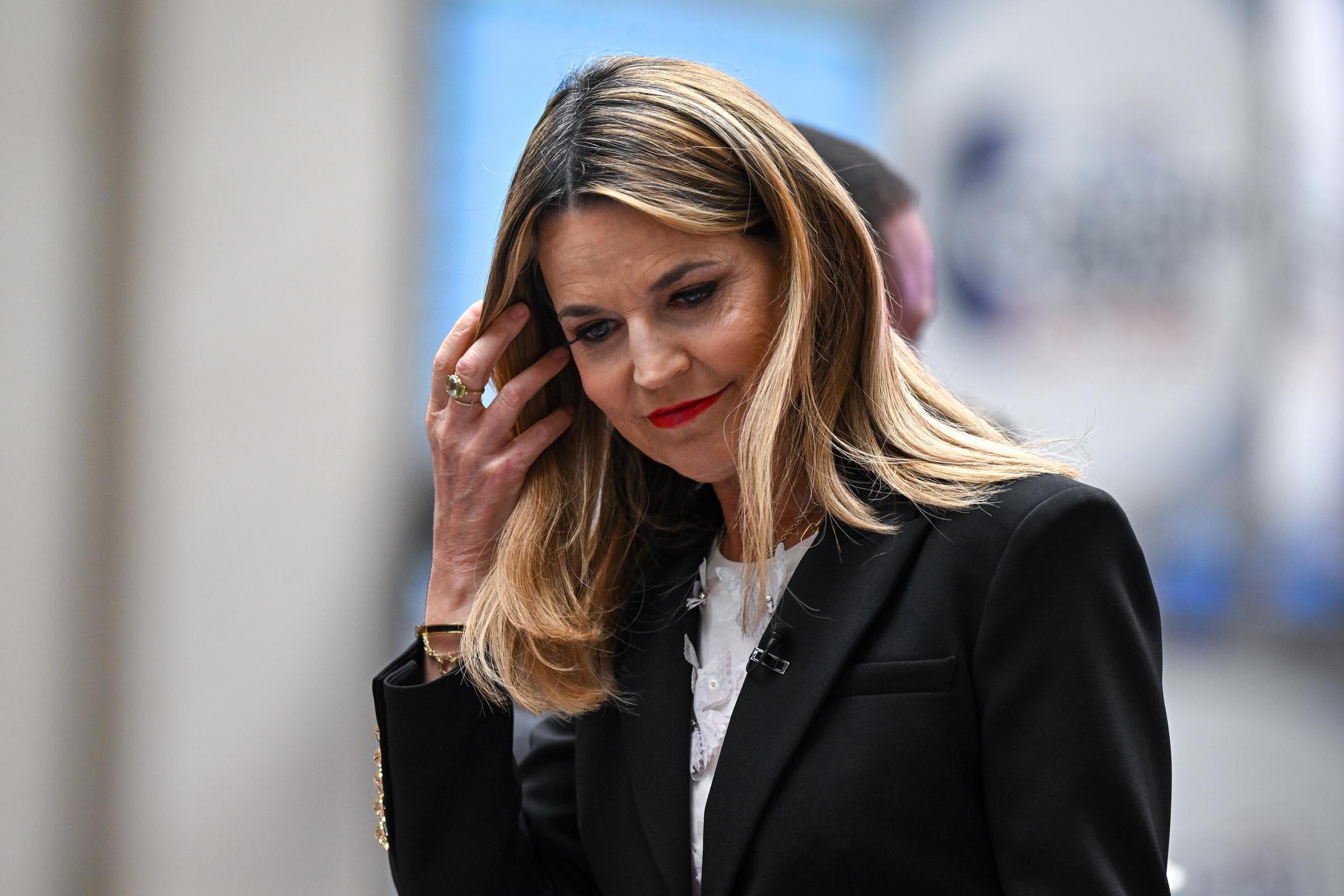 Savannah Guthrie at Rockefeller Plaza in New York City on May 13, 2025 | Source: Getty Images