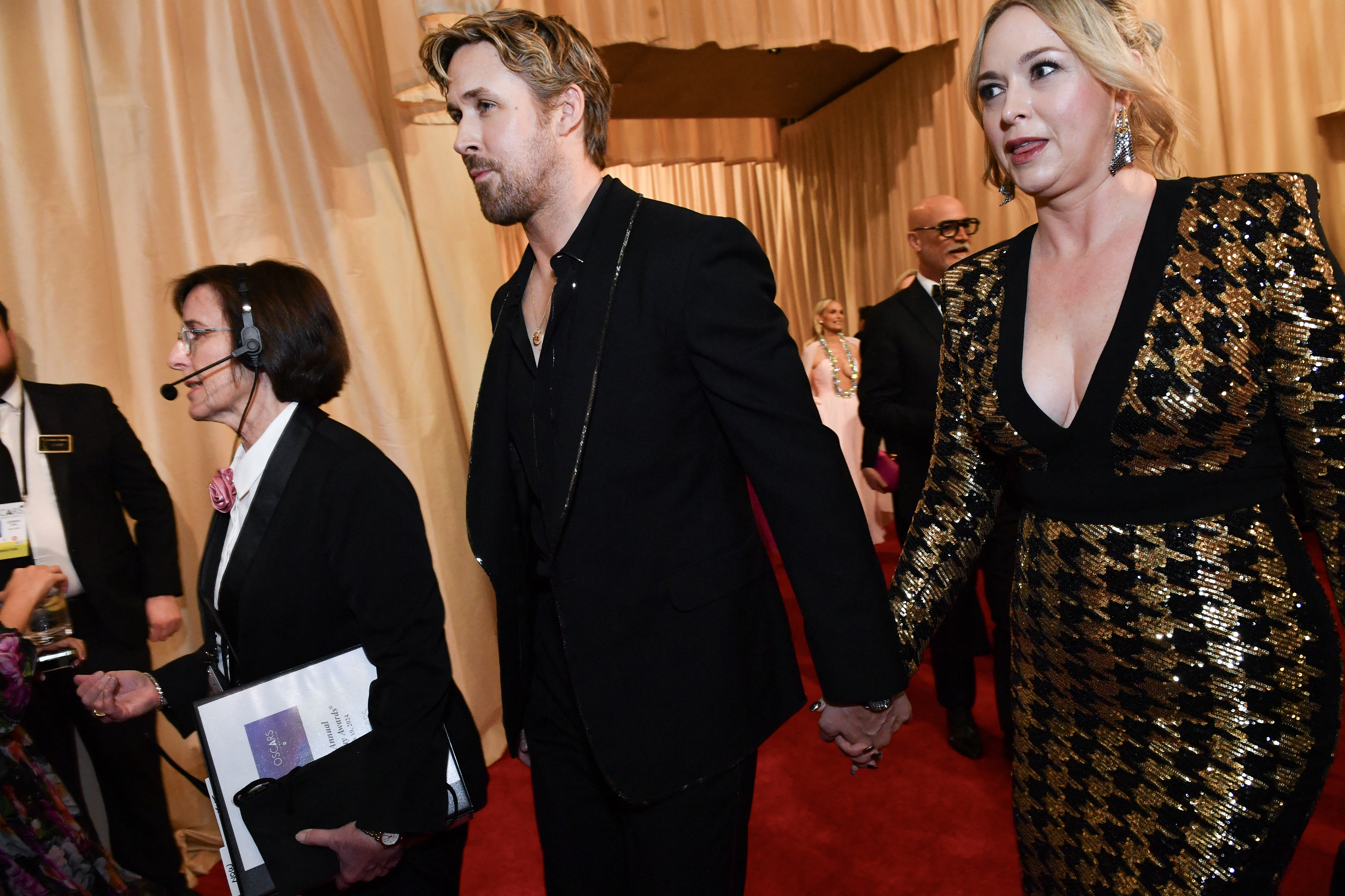 Ryan Gosling and his sister Mandi at the Annual Academy Awards in Hollywood in 2024 | Source: Getty Images