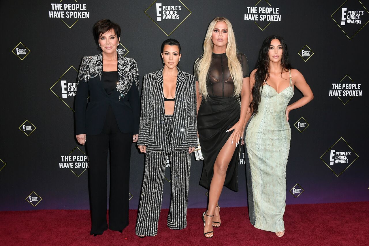 Kris, Kourtney, Khloe, and Kim Kardashian at the E! People's Choice Awards 2019 | Source: Getty Images/GlobalImagesUkraine