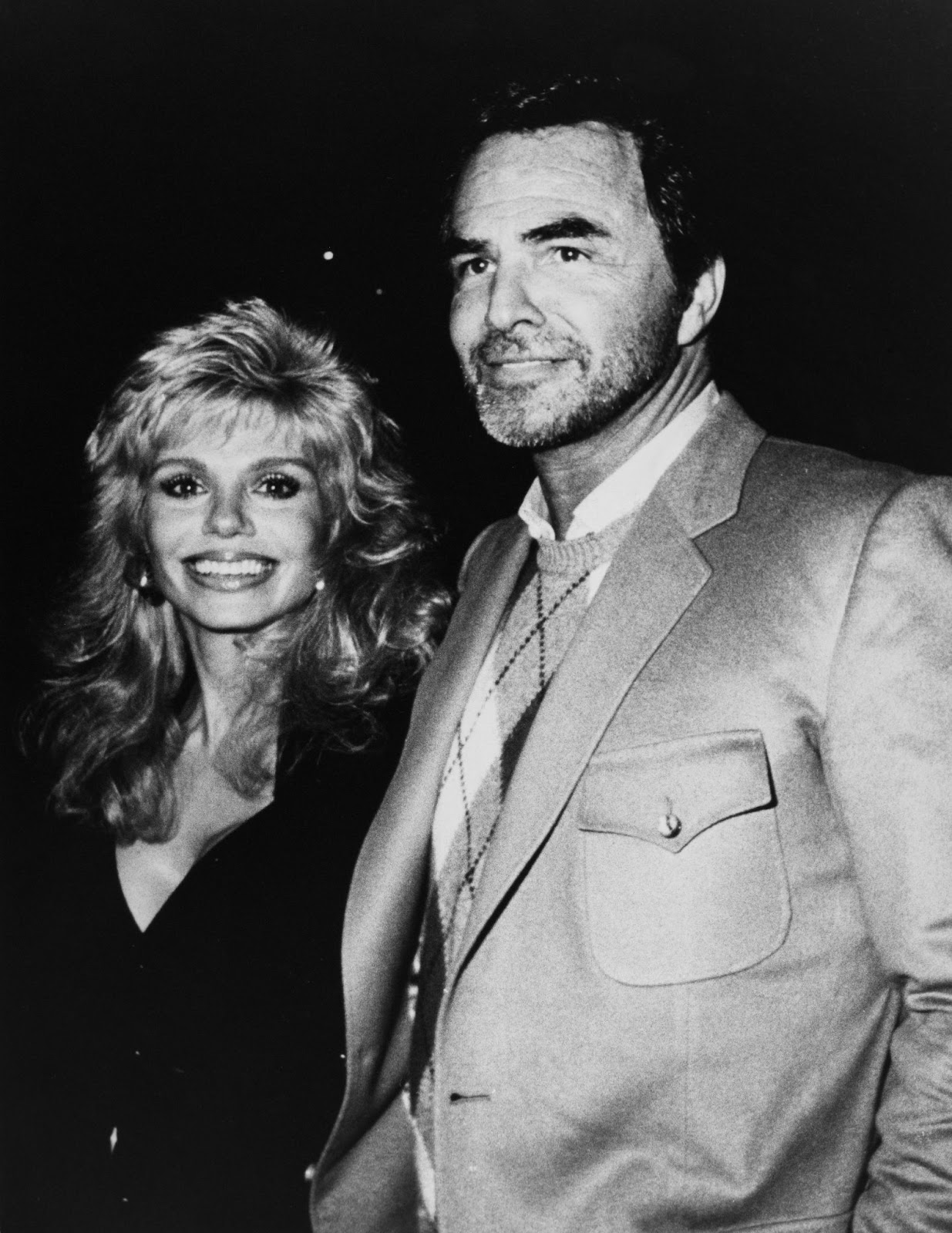 The famous actress and Burt Reynolds at the premiere of "Gorillas in the Mist" on September 19, 1988, in Los Angeles, California. | Source: Getty Images