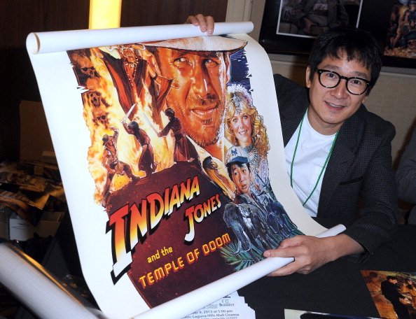 L'acteur Jonathan Ke Huy Quan assiste au Hollywood Show samedi 5 octobre 2013 à Los Angeles. |Photo : Getty Images L'acteur Jonathan Ke Huy Quan assiste au Hollywood Show samedi 5 octobre 2013 à Los Angeles. |Photo : Getty Images