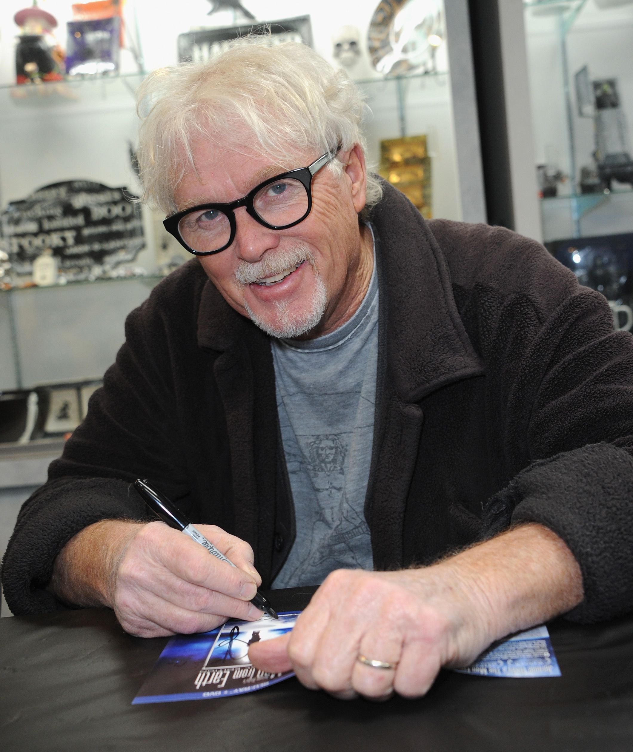 William Katt at The Man From Earth signing held at Dark Delicacies Bookstore on March 7, 2018 in Burbank, California | Photo: Getty Images