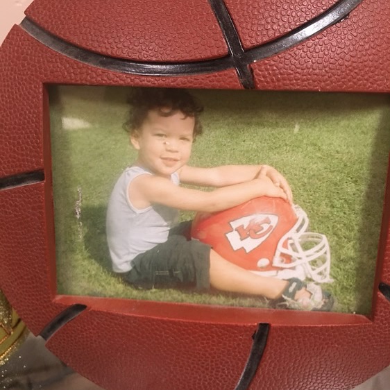 Nikko Gonzalez pictured on the lawn, dated February 2024 | Source: Instagram/tonygonzalez88