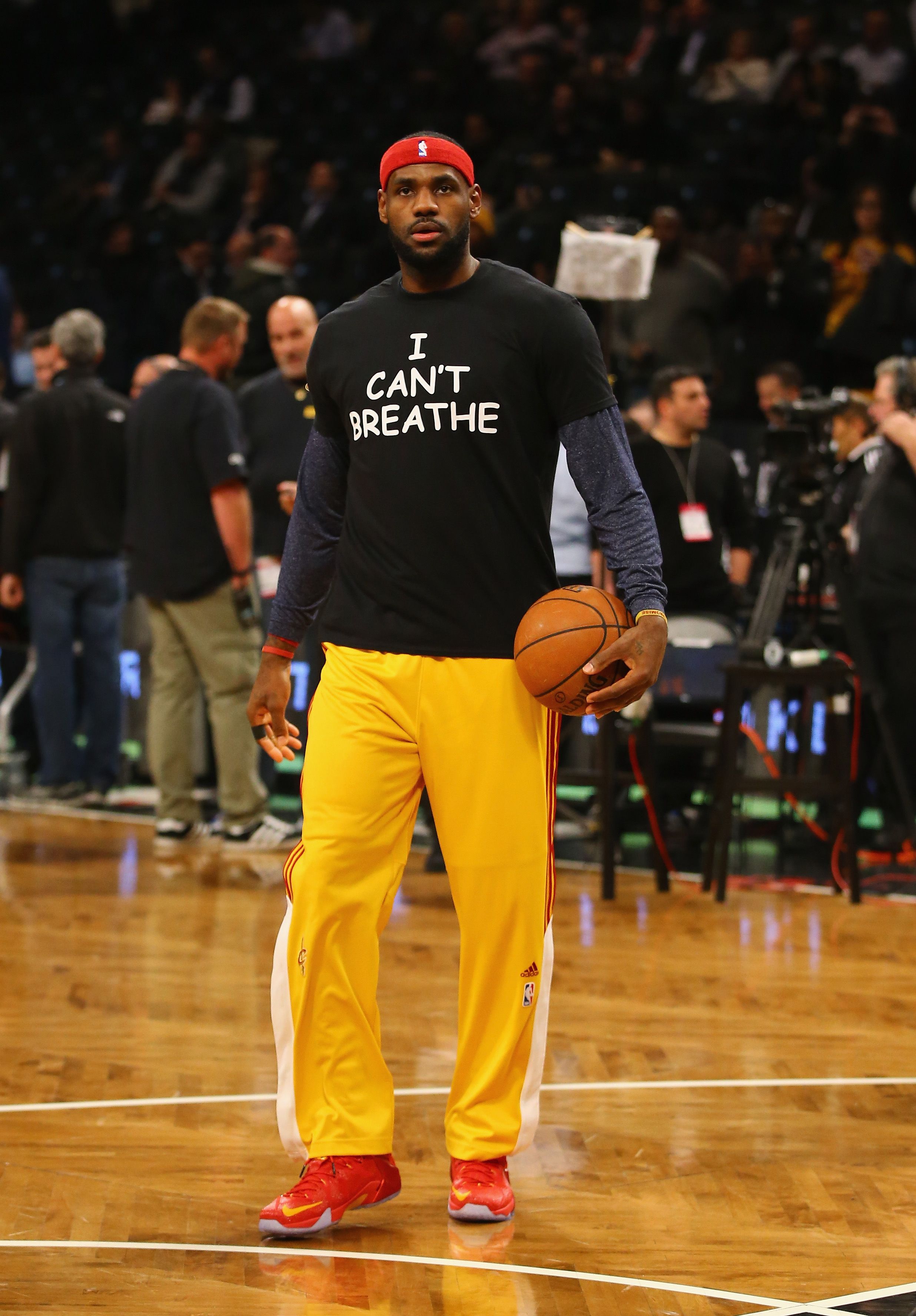 LeBron James sports an "I Can't Breathe" shirt during his game against the Brooklyn Nets at the Barclays Center on December 8, 2014 in New York City. | Source: Getty Images