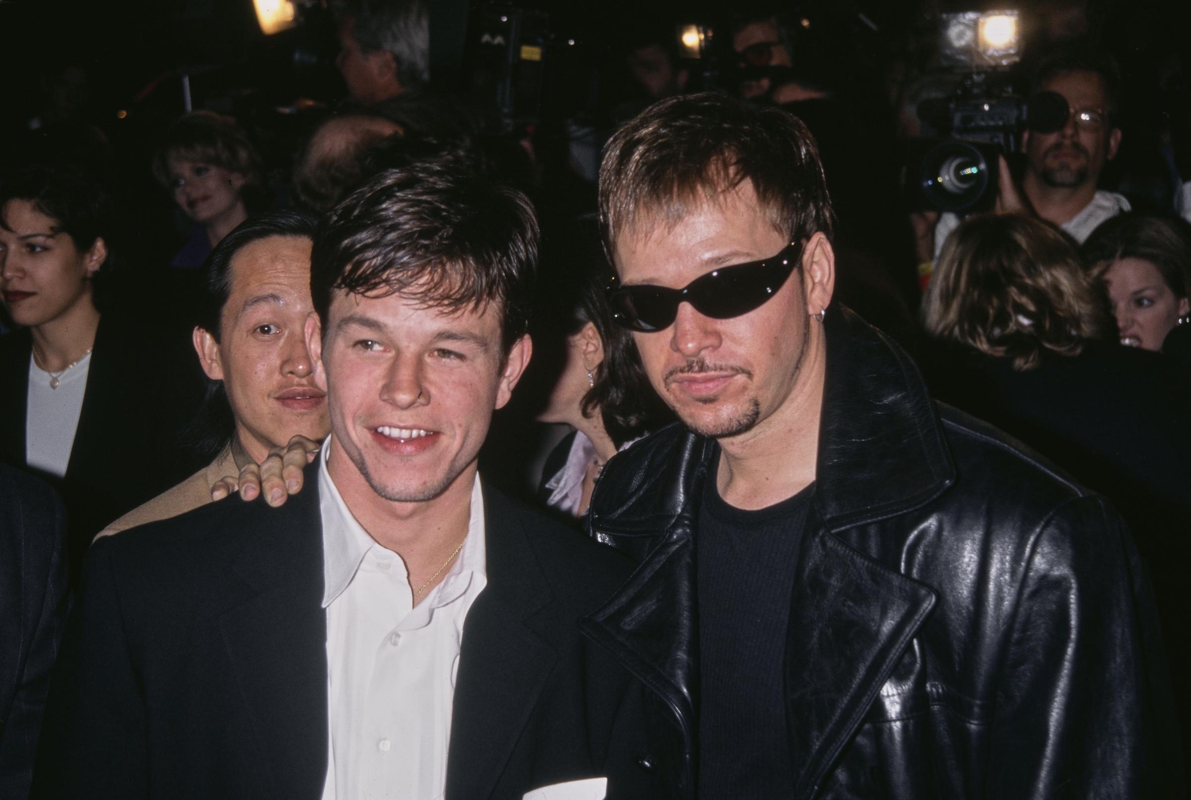 As Wahlberg moved further into acting, his polished public appearances reflected a career beginning to take Hollywood more seriously. The transition helped establish him as more than the performer many first knew from music.