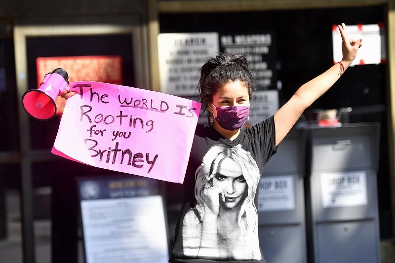 A supporter of the #FreeBritney movement on July 22, 2020 in Los Angeles, California | Photo: Getty Images