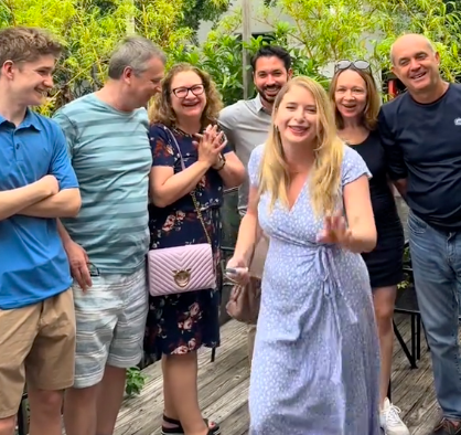 Olena Perez and her family during her pregnancy announcement. | Source: TikTok/@olena.perez