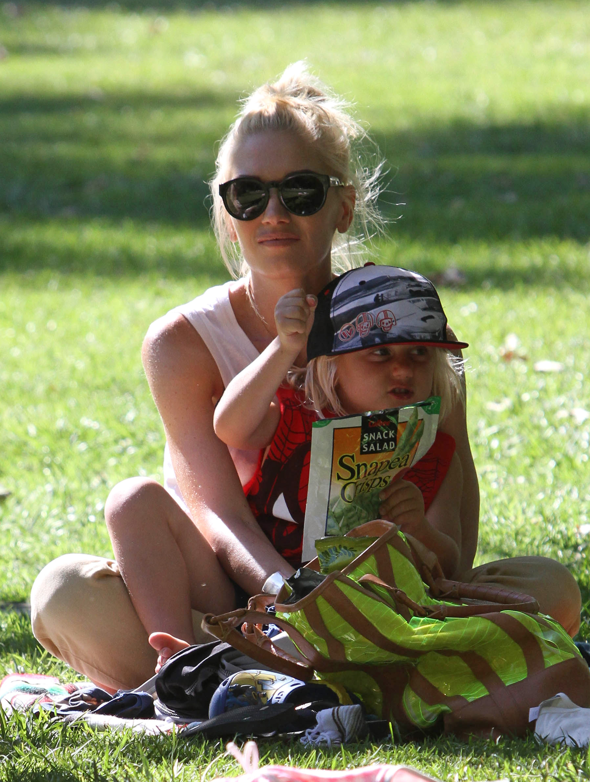 Gwen Stefani and Zuma Rossdale in Los Angeles, California on June 26, 2012. | Source: Getty Images