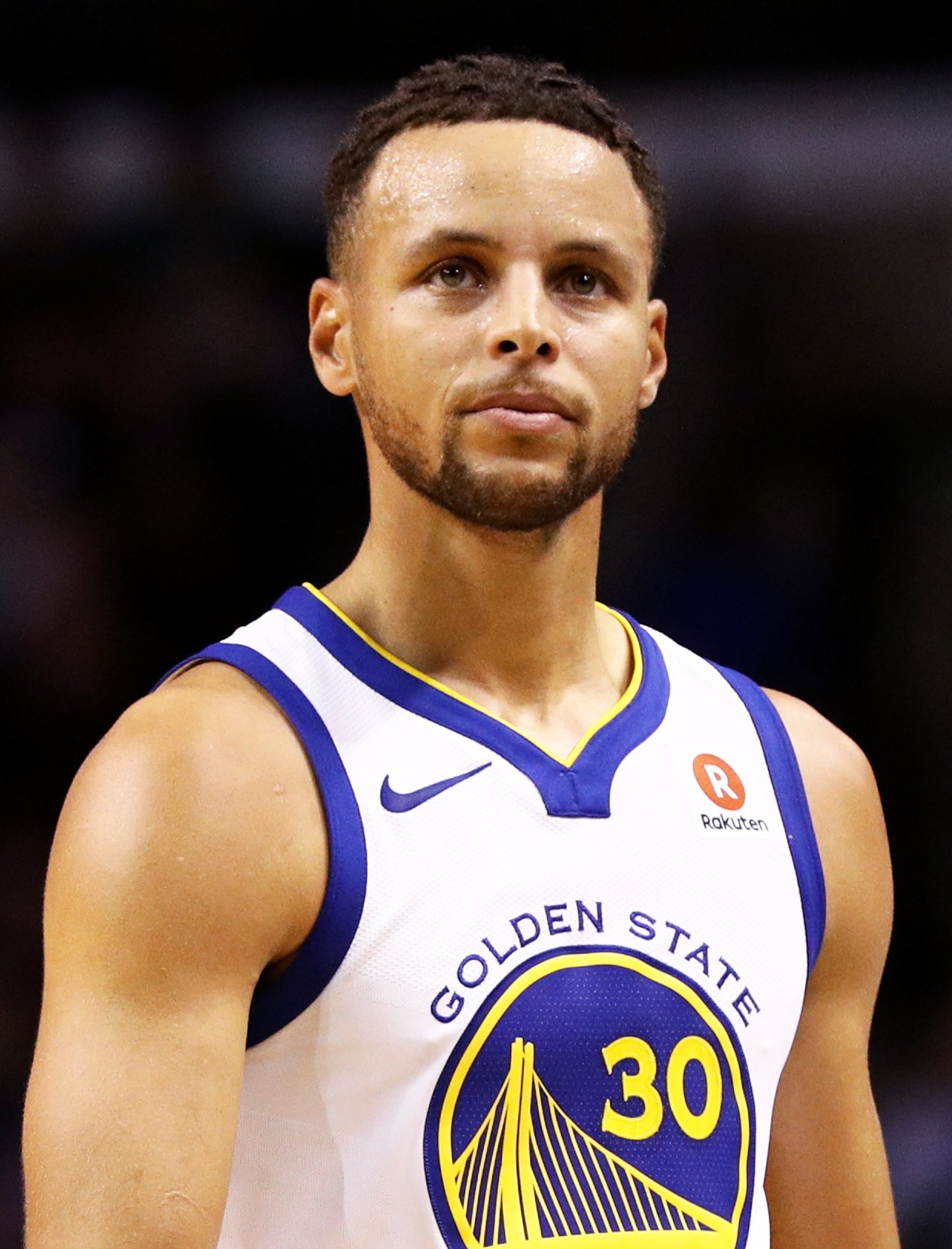 Stephen Curry #30 of the Golden State Warriors during a game against the Boston Celtics on Nov. 16, 2017 in Massachusetts | Photo: Getty Images