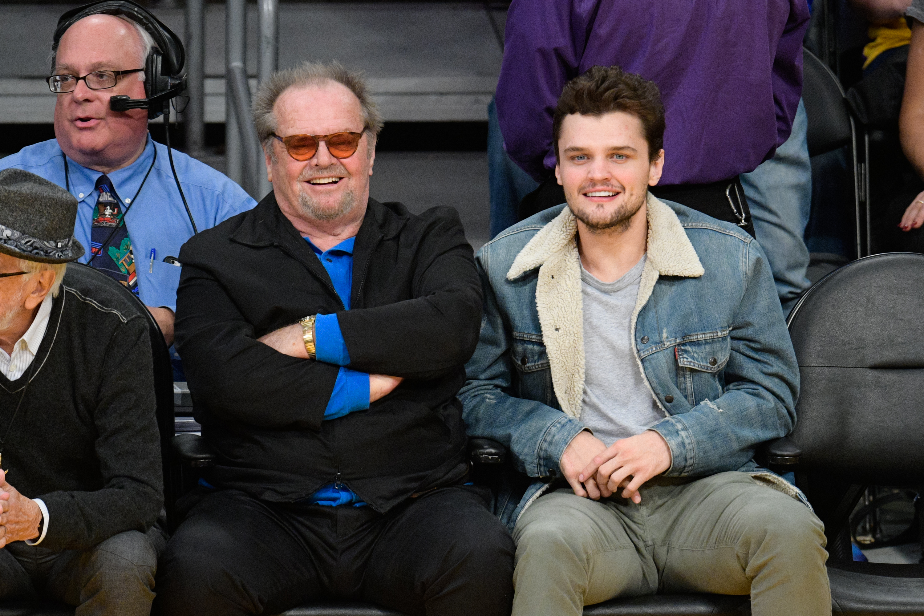 Jack and Ray Nicholson at a basketball game between the Golden State Warriors and the Los Angeles Lakers on November 4, 2016, in Los Angeles, California | Source: Getty Images