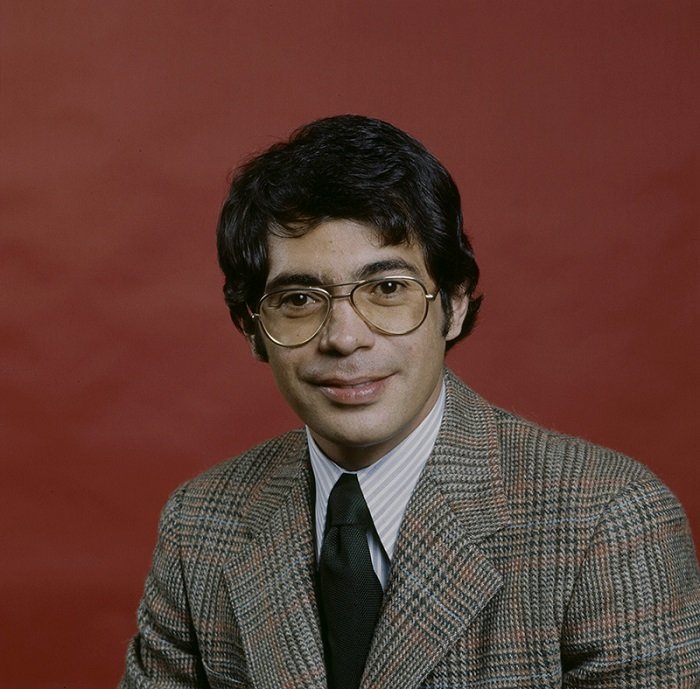 Reni Santoni's promotional photo for the ABC TV series "Owen Marshall, Counselor at Law," taken in 1975. I Image: Getty Images.