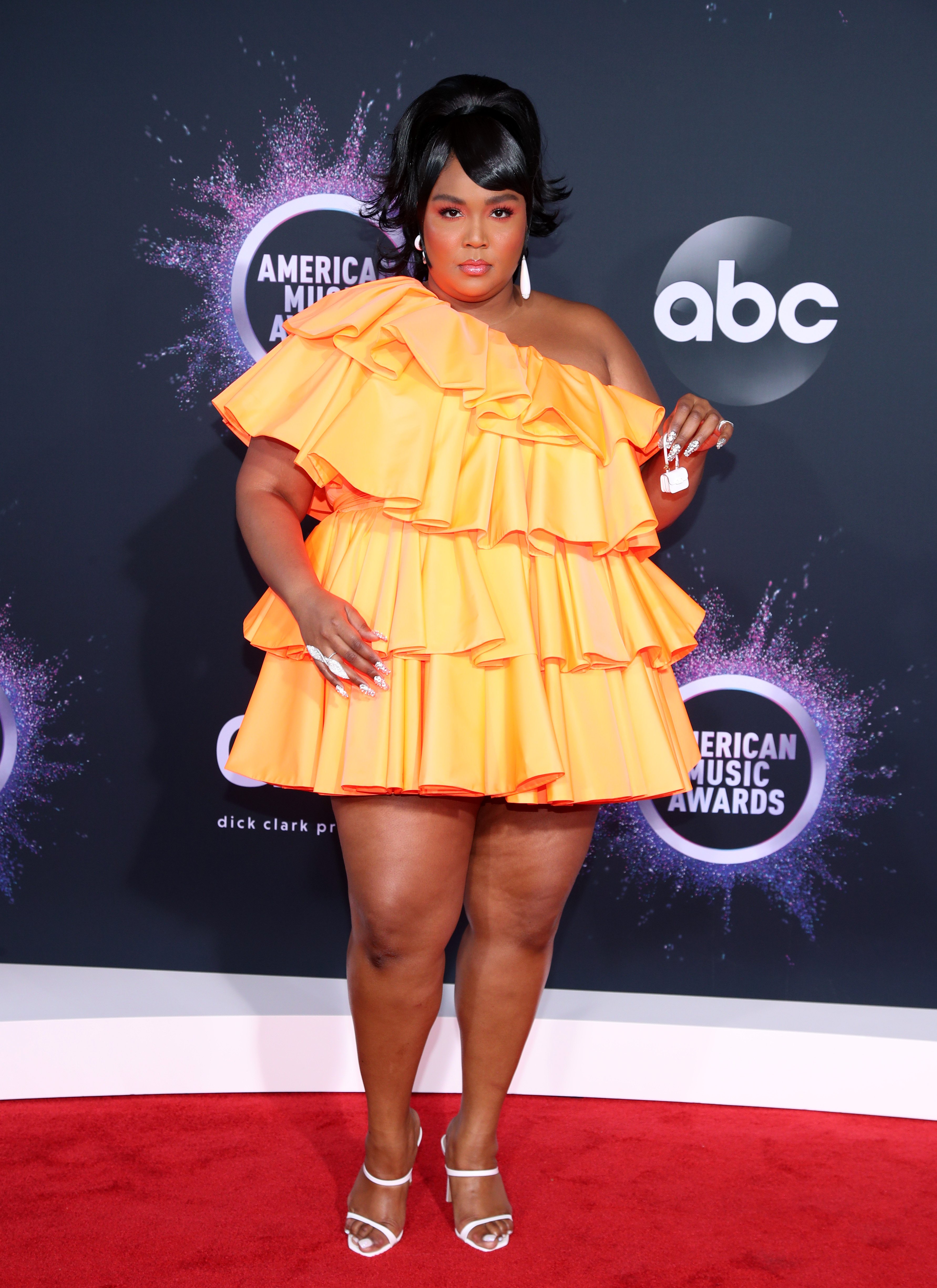Lizzo at the 2019 American Music Awards at Microsoft Theater in Los Angeles, California on November 24, 2019 | Source: Getty Images