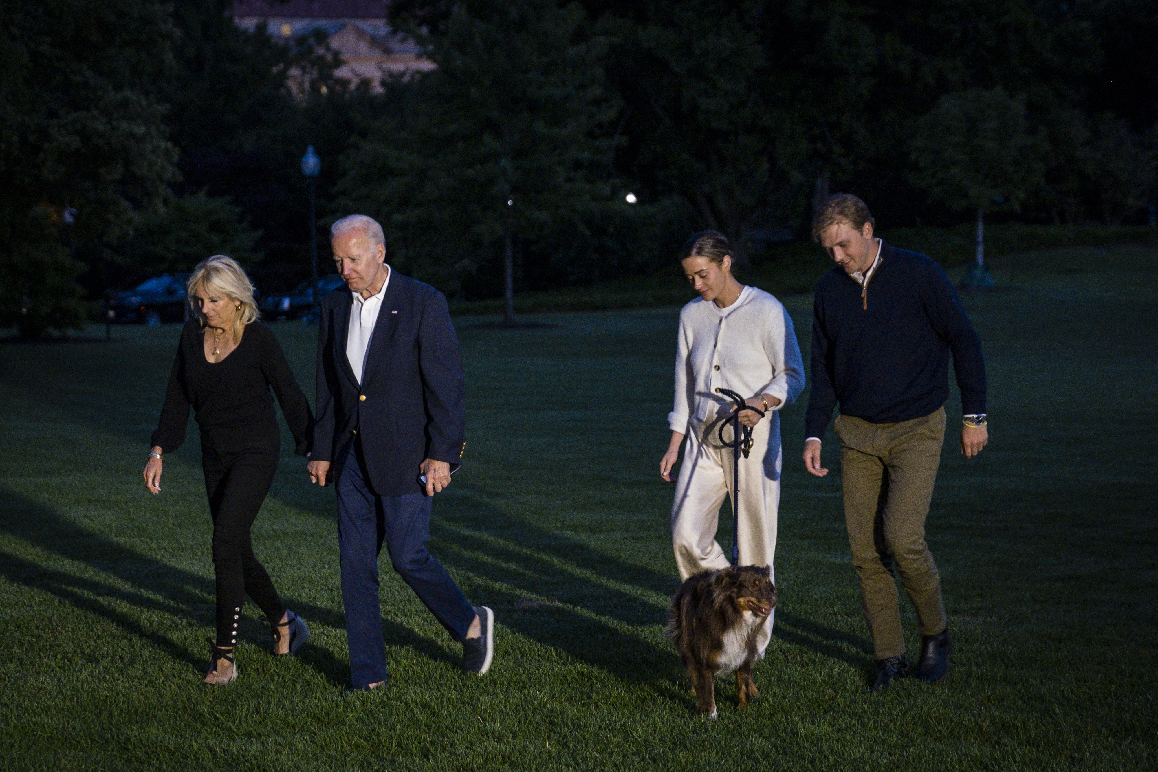 President Joe Biden, First Lady Jill Biden, grandaugher Naomi Biden and fiance Peter Neal walk to the White House from Marine One on June 20, 2022 in Washington, DC | Source: Getty Images 