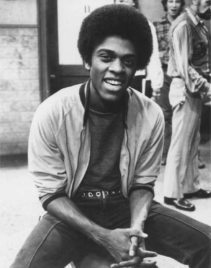  Lawrence Hilton-Jacobs promoting his role on the ABC television series "Welcome Back, Kotter." | Source: Wikimedia Commons