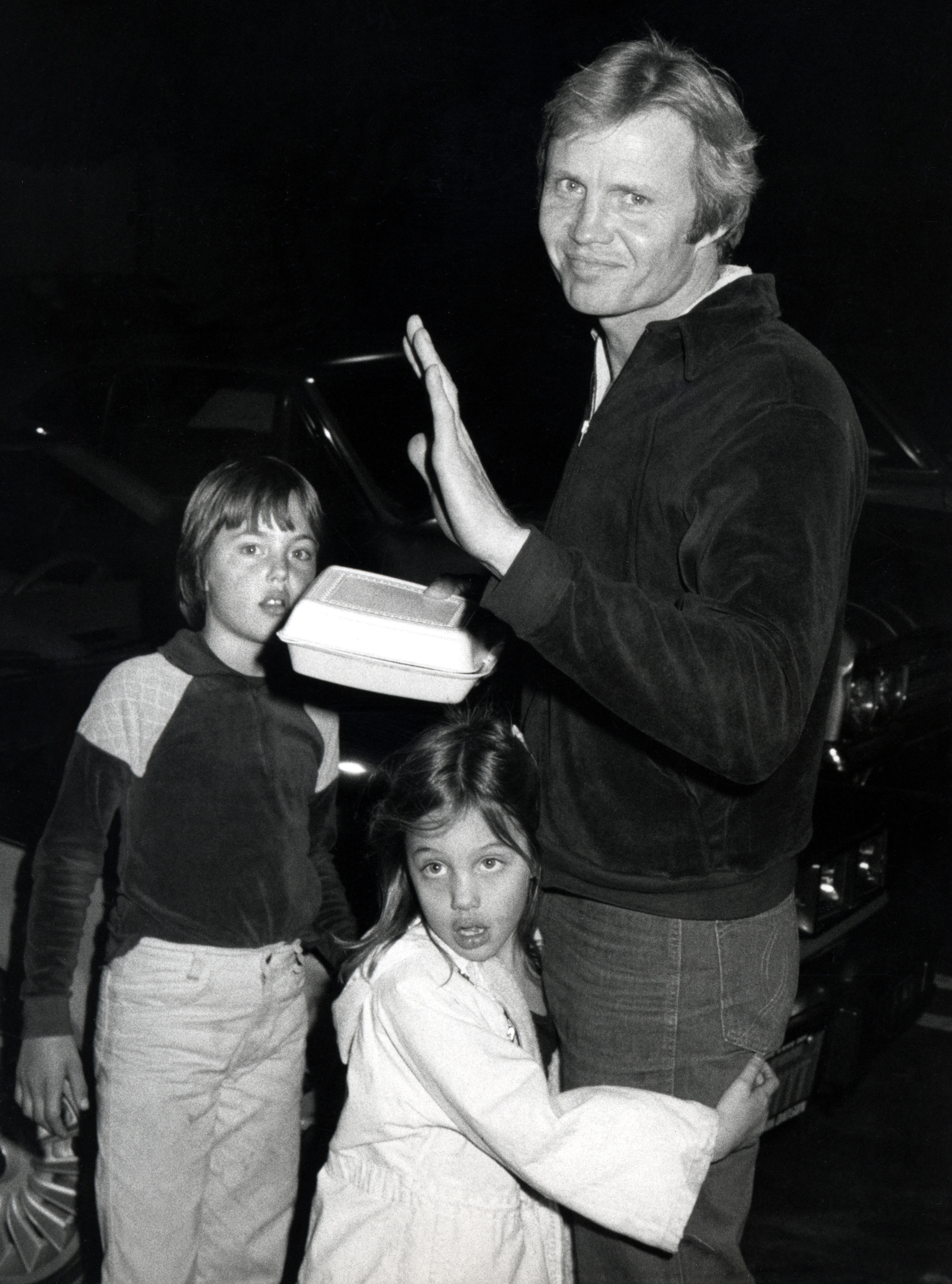 Jaime Haven Voight, Angelina Jolie, and Jon Voight file photo, dated January 1, 1980 | Source: Getty Images