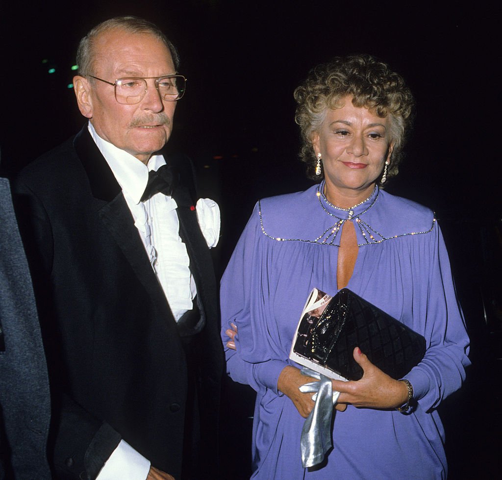 Laurence Olivier and wife Joan Plowright at the Martin Beck Theatre in London on August 26, 1978 | Photo: Getty Images