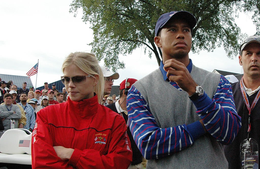 Tiger Woods with Elin Nordegren, watch competition at the 2004 Ryder Cup in Detroit, Michigan. | Source: Getty Images