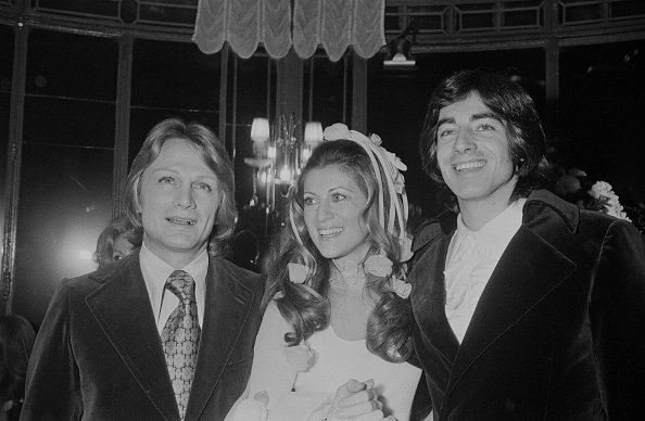 Claude François au mariage des chanteurs français Sheila, et Ringo. |Photo : Getty Images