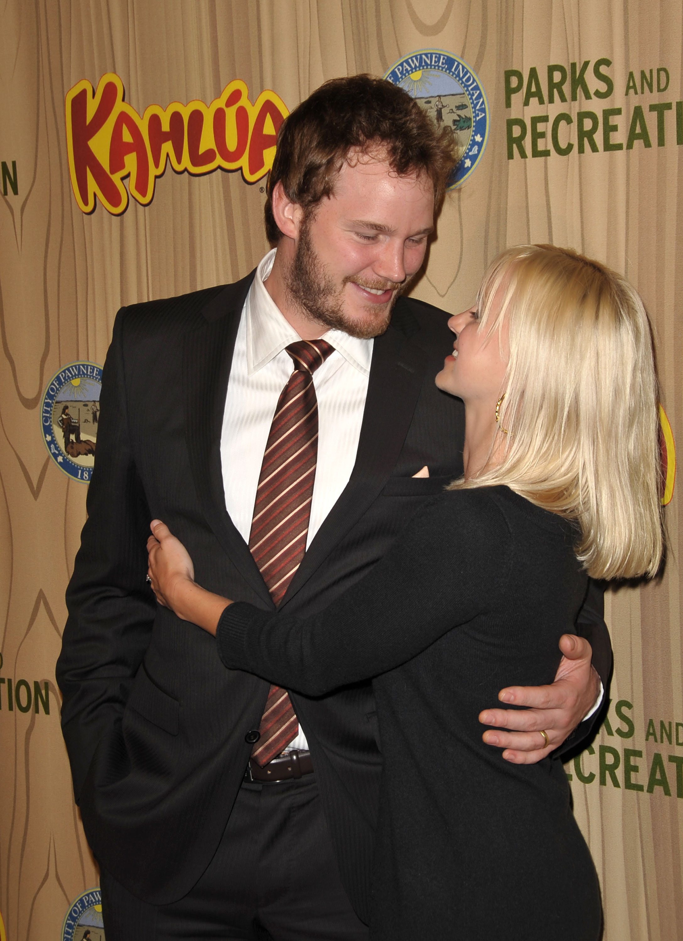 Chris Pratt and Anna Faris arrive at the celebration for the premiere episode of "Parks & Recreation" at MyHouse on April 9, 2009 in Hollywood, California. | Source: Getty Images
