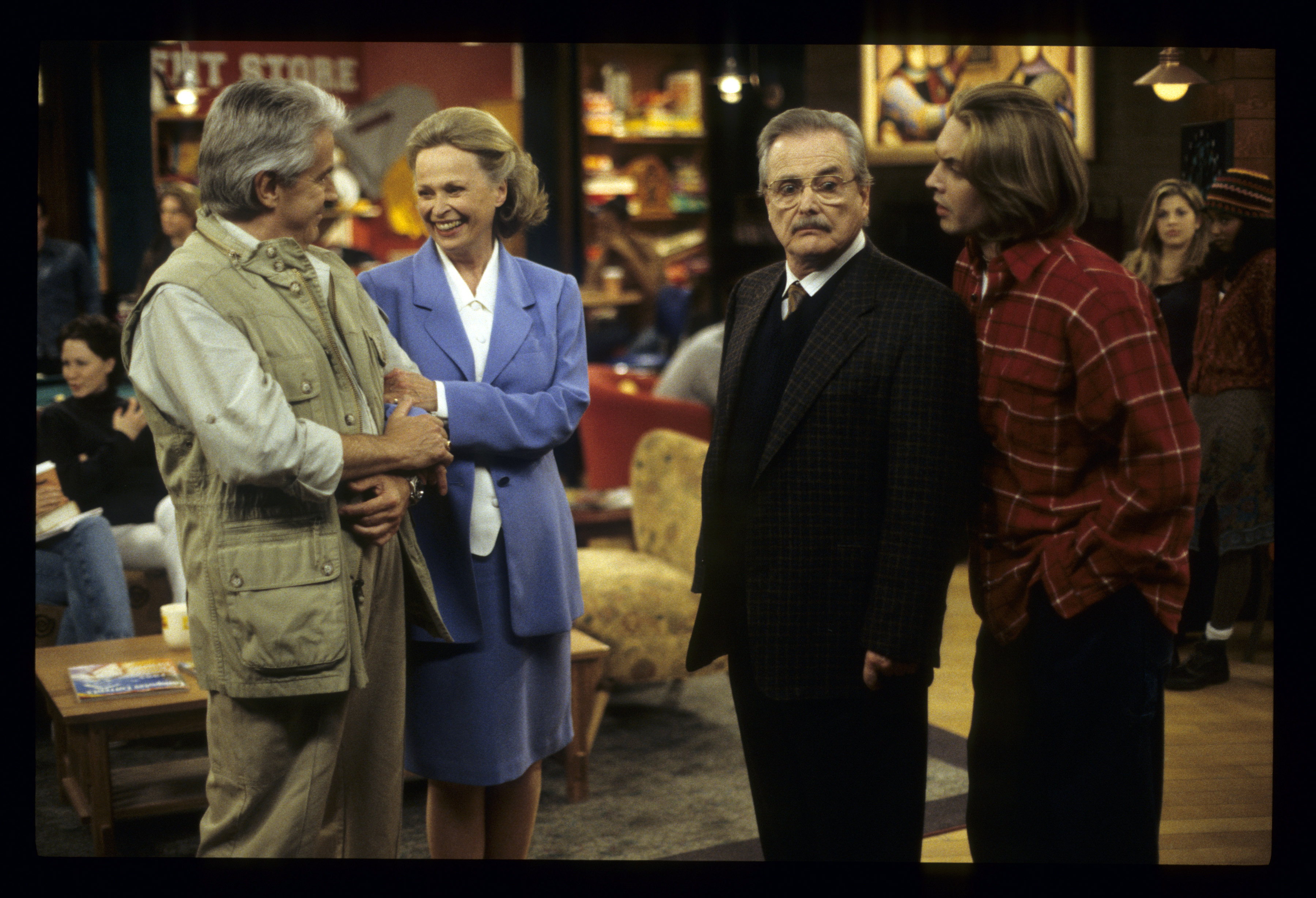 Francis McCarthy, Bonnie Bartlett, William Daniels, Will Friedle, Danielle Fishel, Trina McGee in "Boy Meets World," 1999 | Source: Getty Images