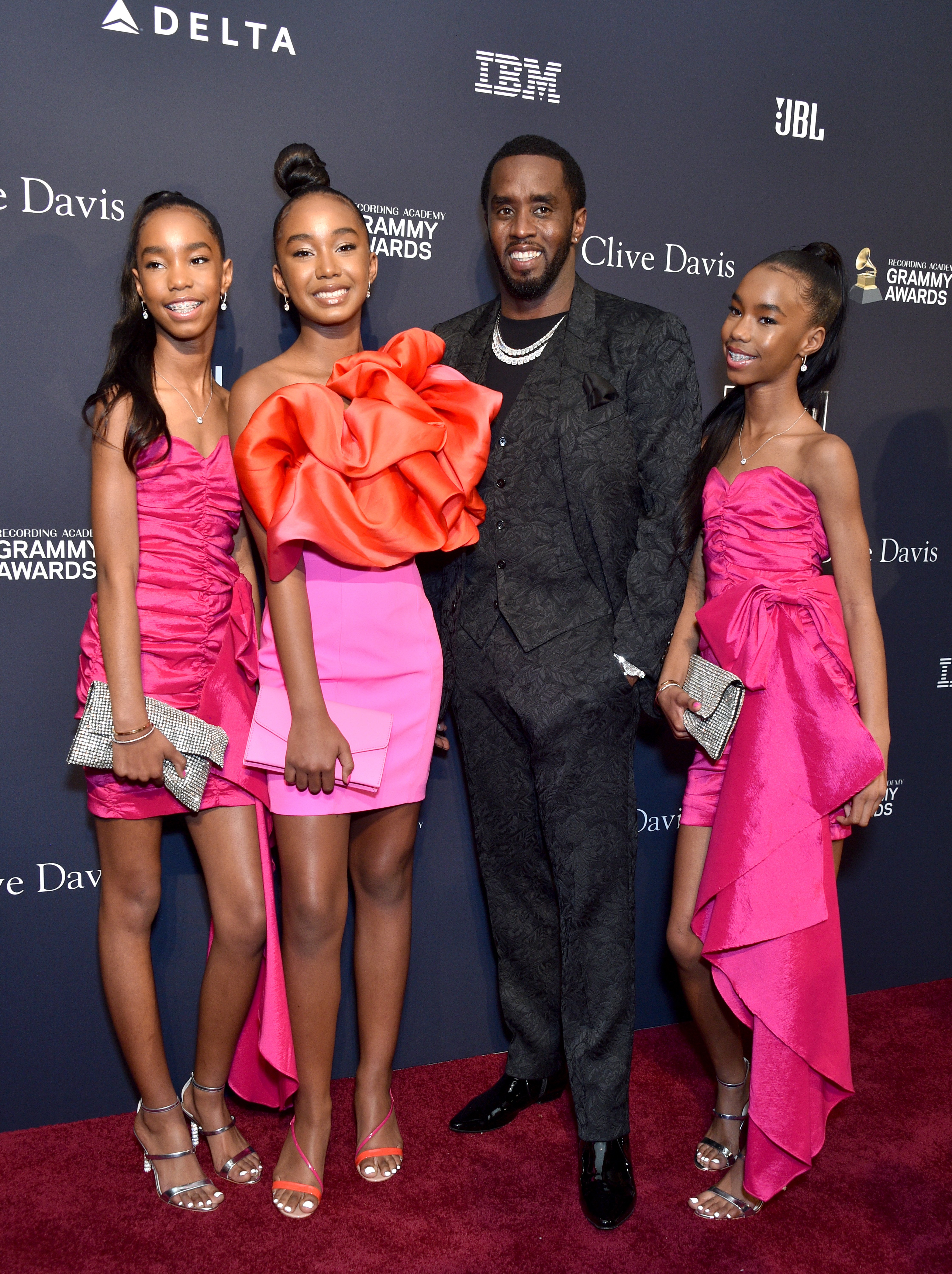 Sean “Diddy” Combs and his daughters at the Pre-Grammy Gala on January 25, 2020 in Beverly Hills, California. | Source: Getty Images