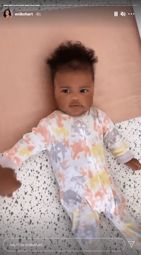A picture of Kevin Hart's daughter Kaori lying down. | Photo: Instagram.com/Enikohart