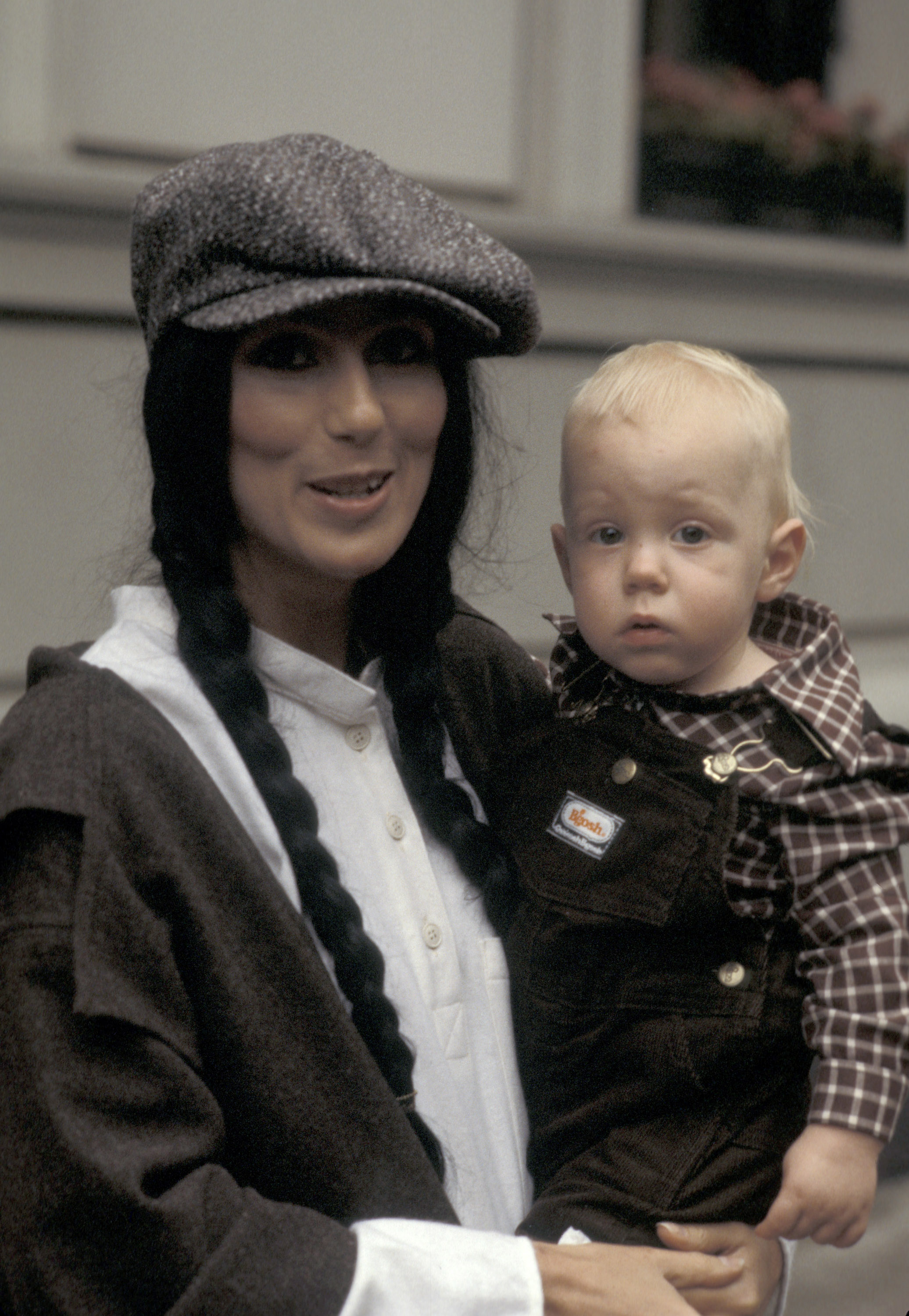 Cher and Elijah Blue Allman during "The Stanley Siegel Show" at Pierre Hotel in New York City, on September 23, 1977 | Source: Getty Images