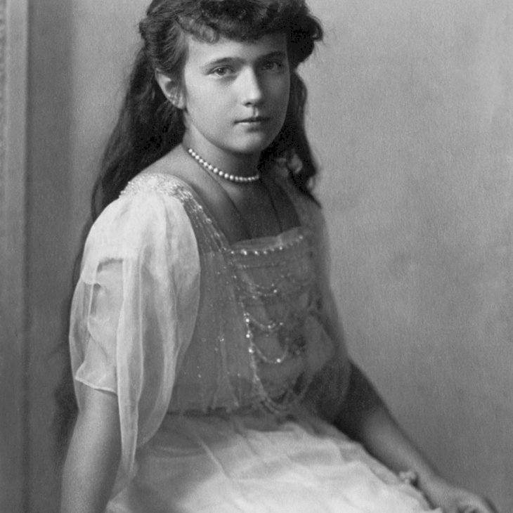 Boissonnas et Eggler, St. Petersburg, Nevsky 24. – Bain News Service, publisher., Grand Duchess Anastasia Nikolaevna Crisco edit letters removed, marked as public domain, more details on Wikimedia Commons
