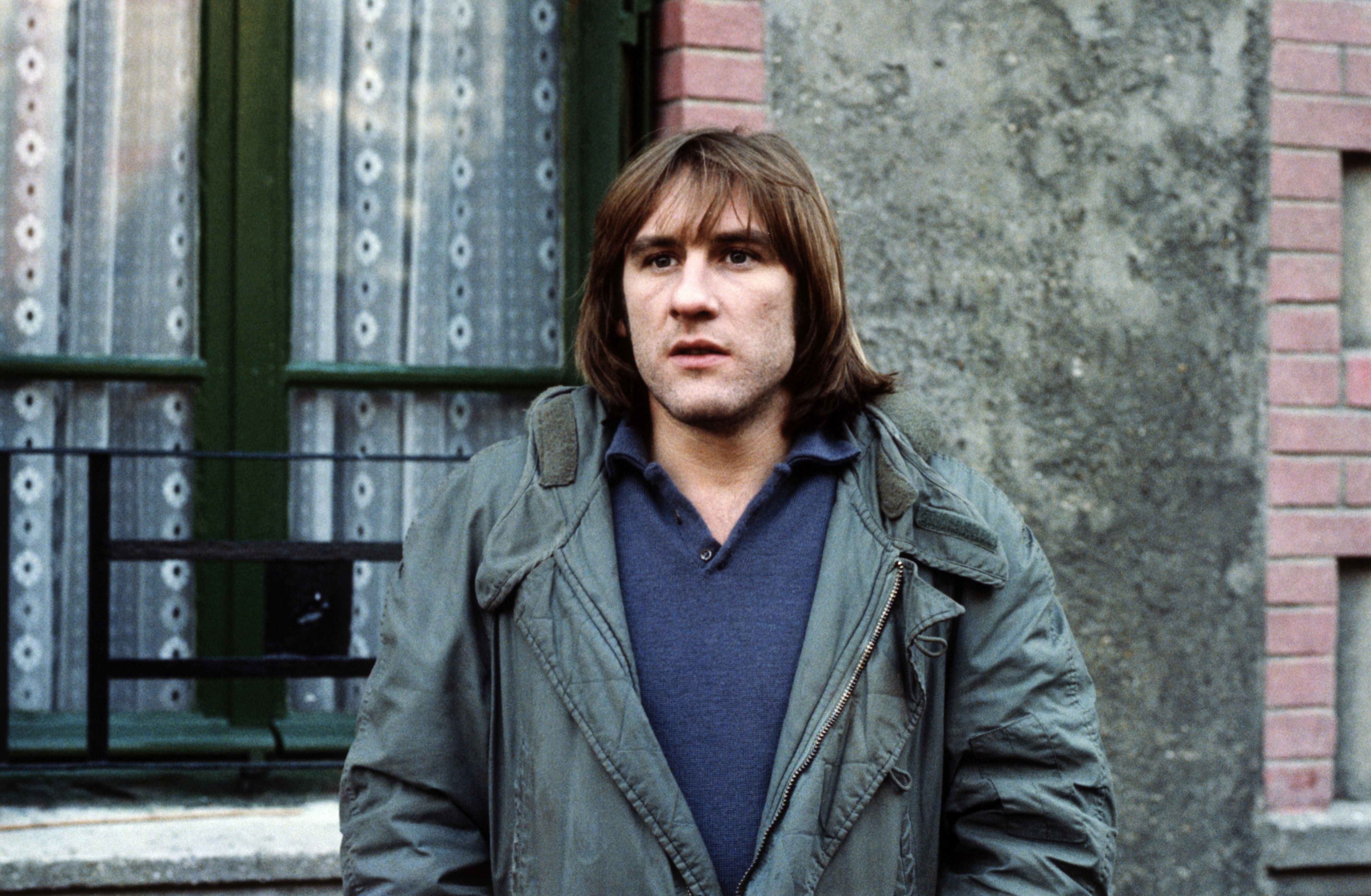 L'acteur français Gérard Depardieu jouant dans le film Le choix des armes. 1981 | Photo : Getty Images