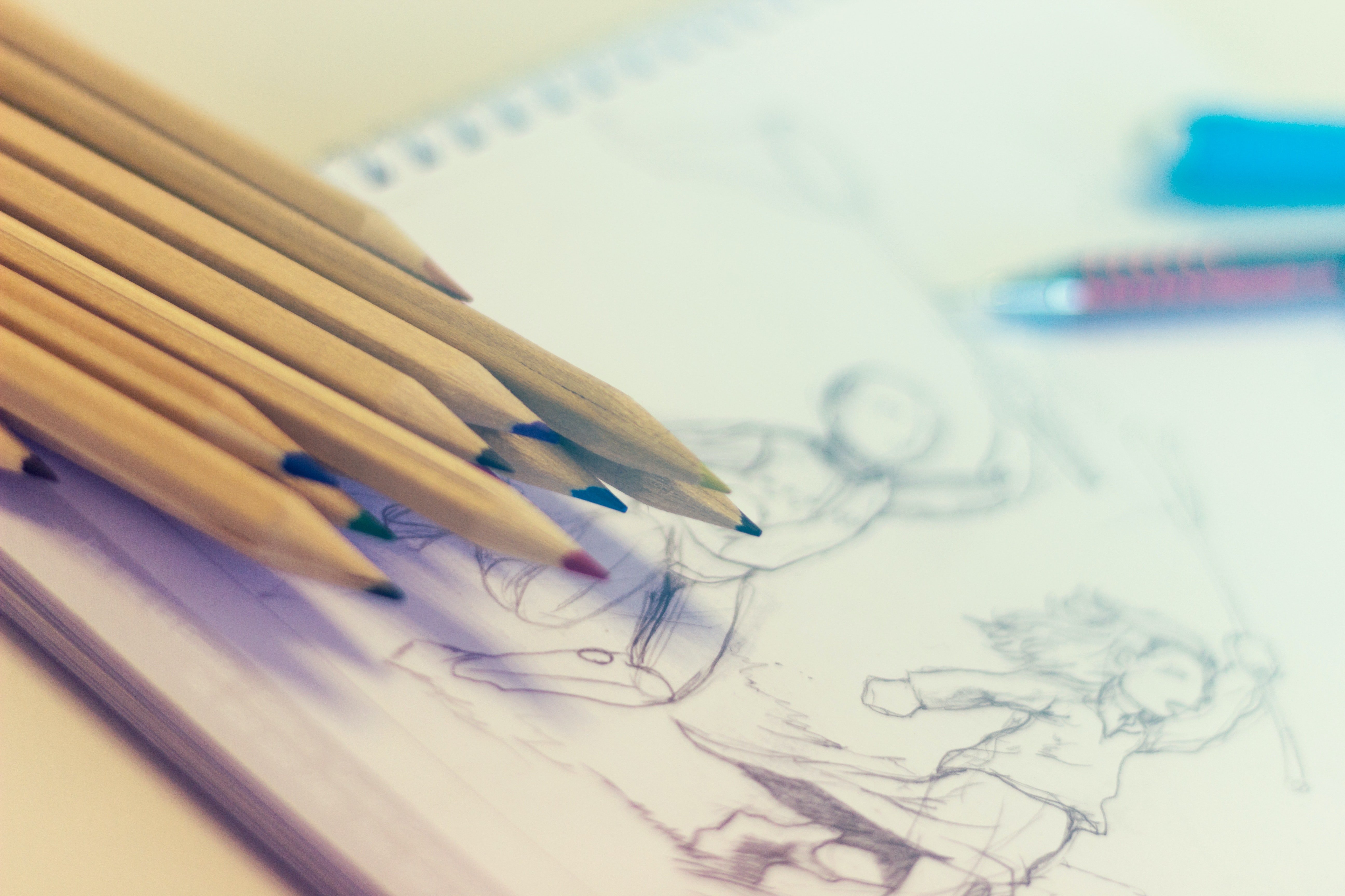 Diane would draw while her kids were sleeping so she had something to sell the following day. | Source: Pexels