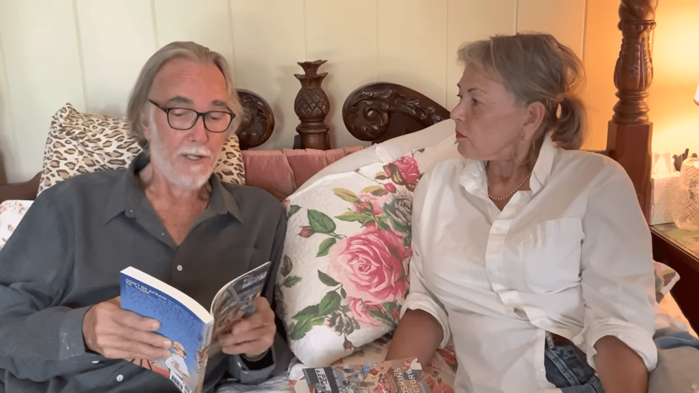 Writer and composer Johnny Argent and his girlfriend Roseanne Barr | Source: YouTube/Roseanne Barr