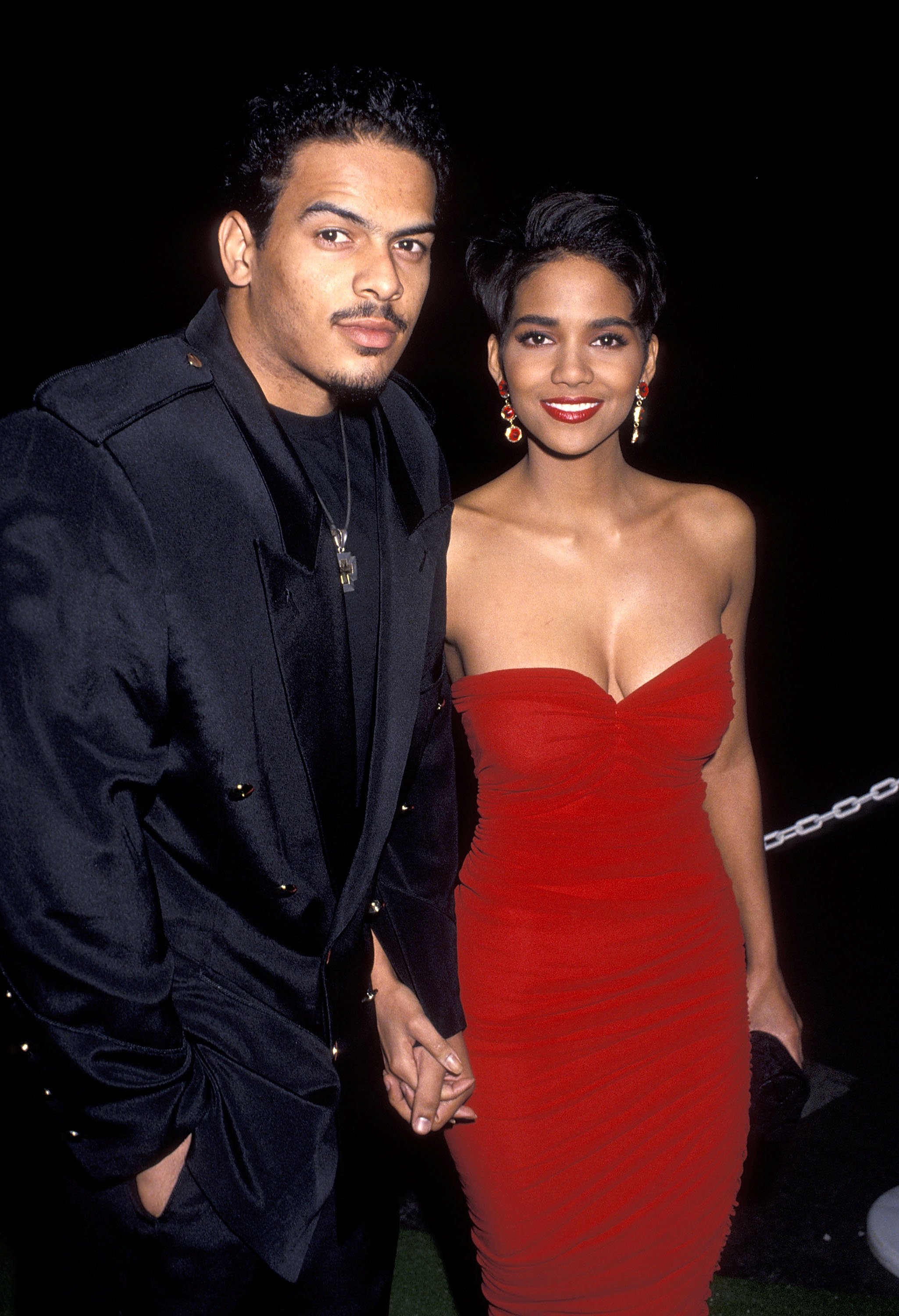 Halle Berry and Christopher Williams at the 24th Annual NAACP Image Awards at Wiltern Theatre in 1992 in Los Angeles, California | Photo: Ron Galella, Ltd./Ron Galella Collection via Getty Images